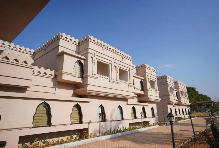 Property building in Vijayshree Resort, Hampi