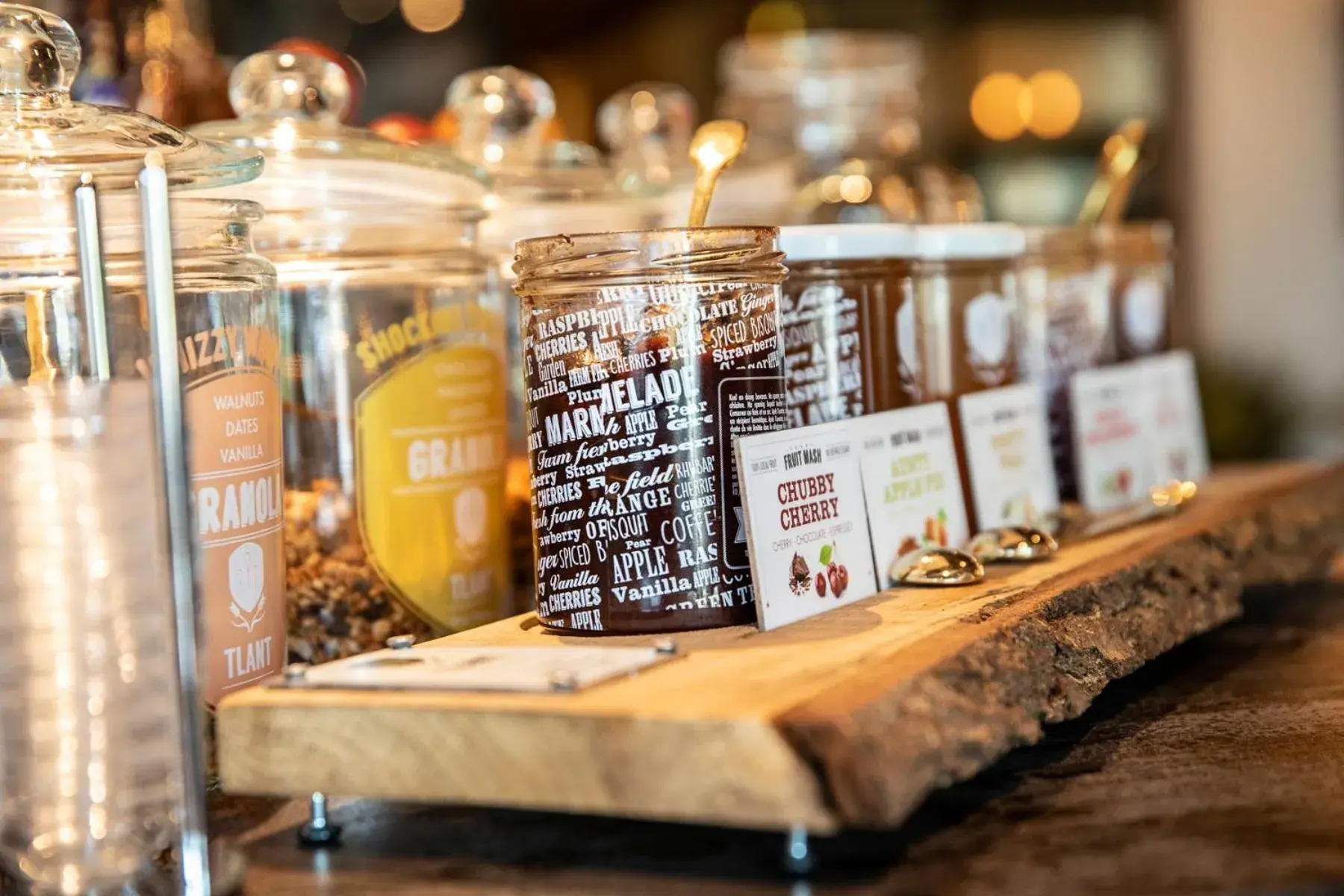 Breakfast in Hotel 46 Breakfast in Hotel 46