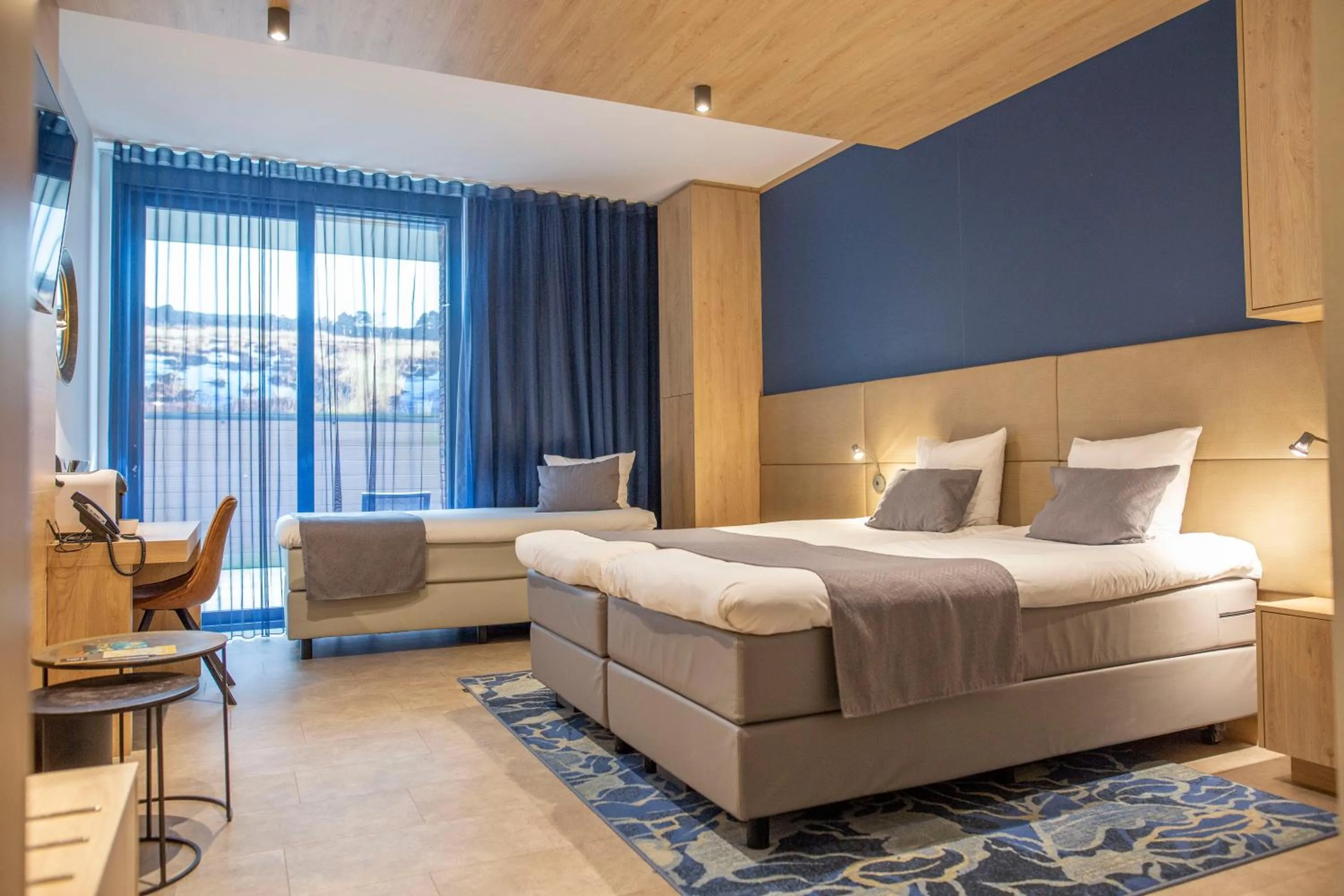 View (from property/room), Bed in Hotel 46