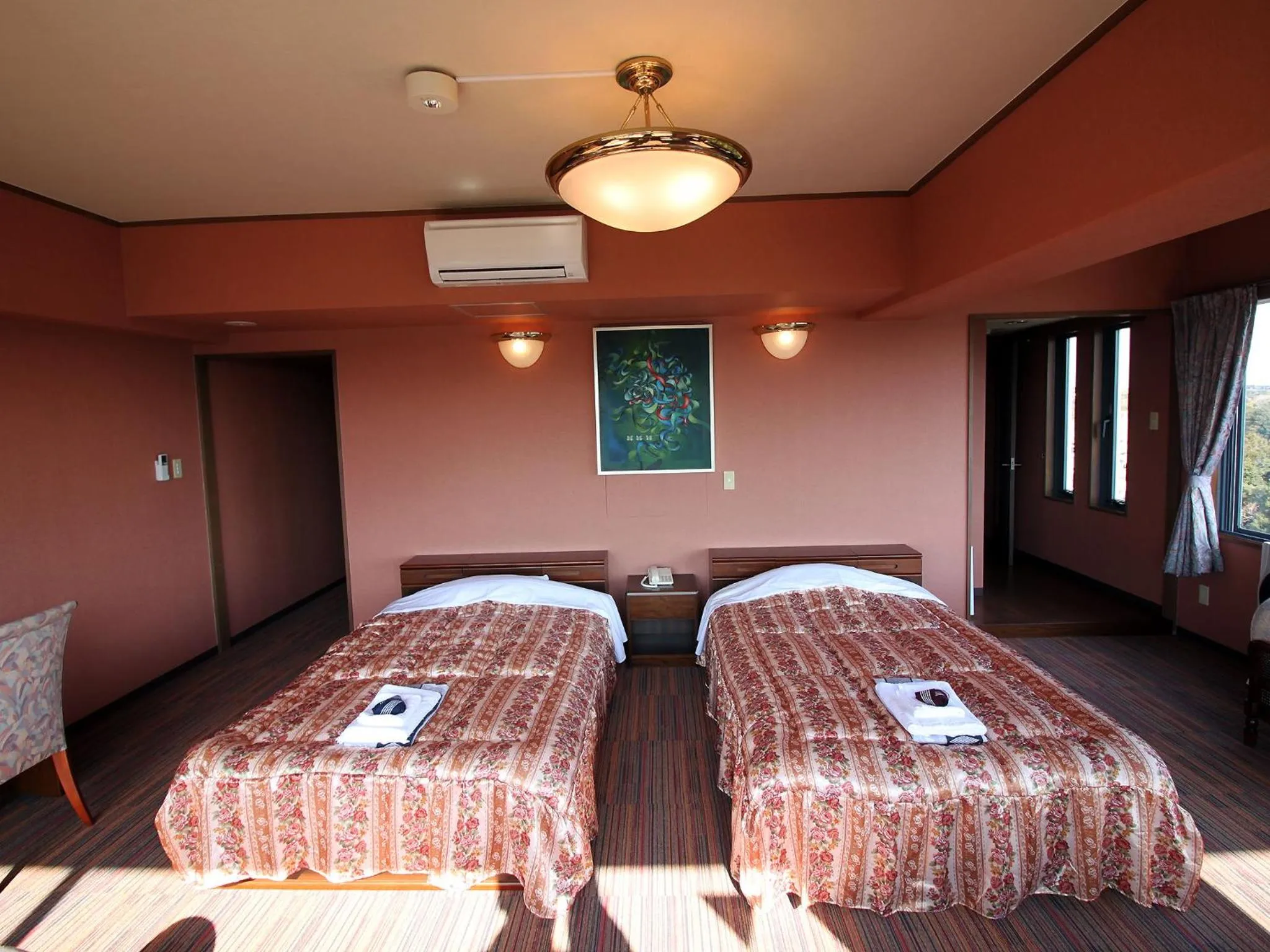 Photo of the whole room, Bed in Kashikojima Hotel Bay Garden