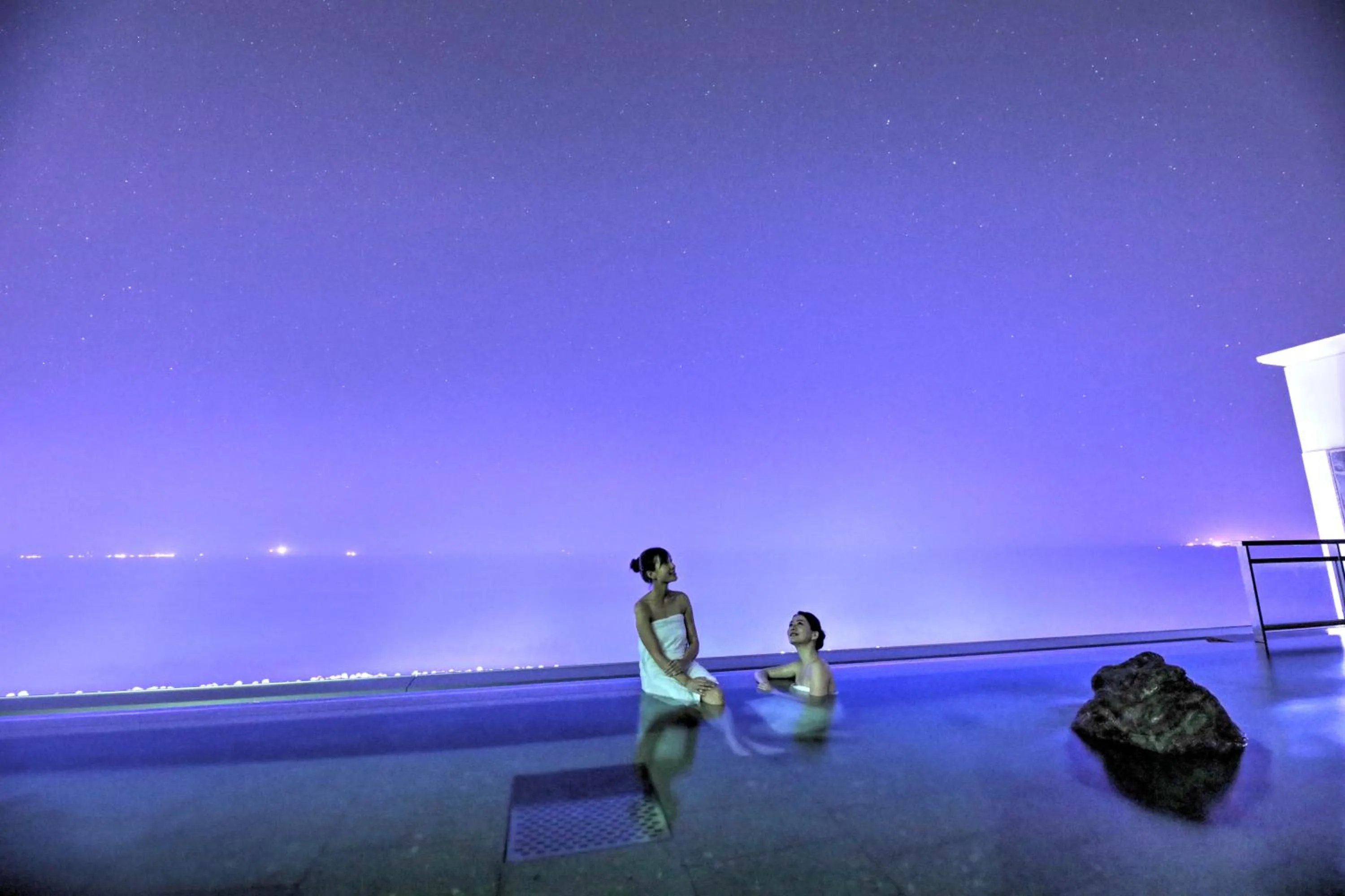 Hot Spring Bath in Kaike Yugetsu