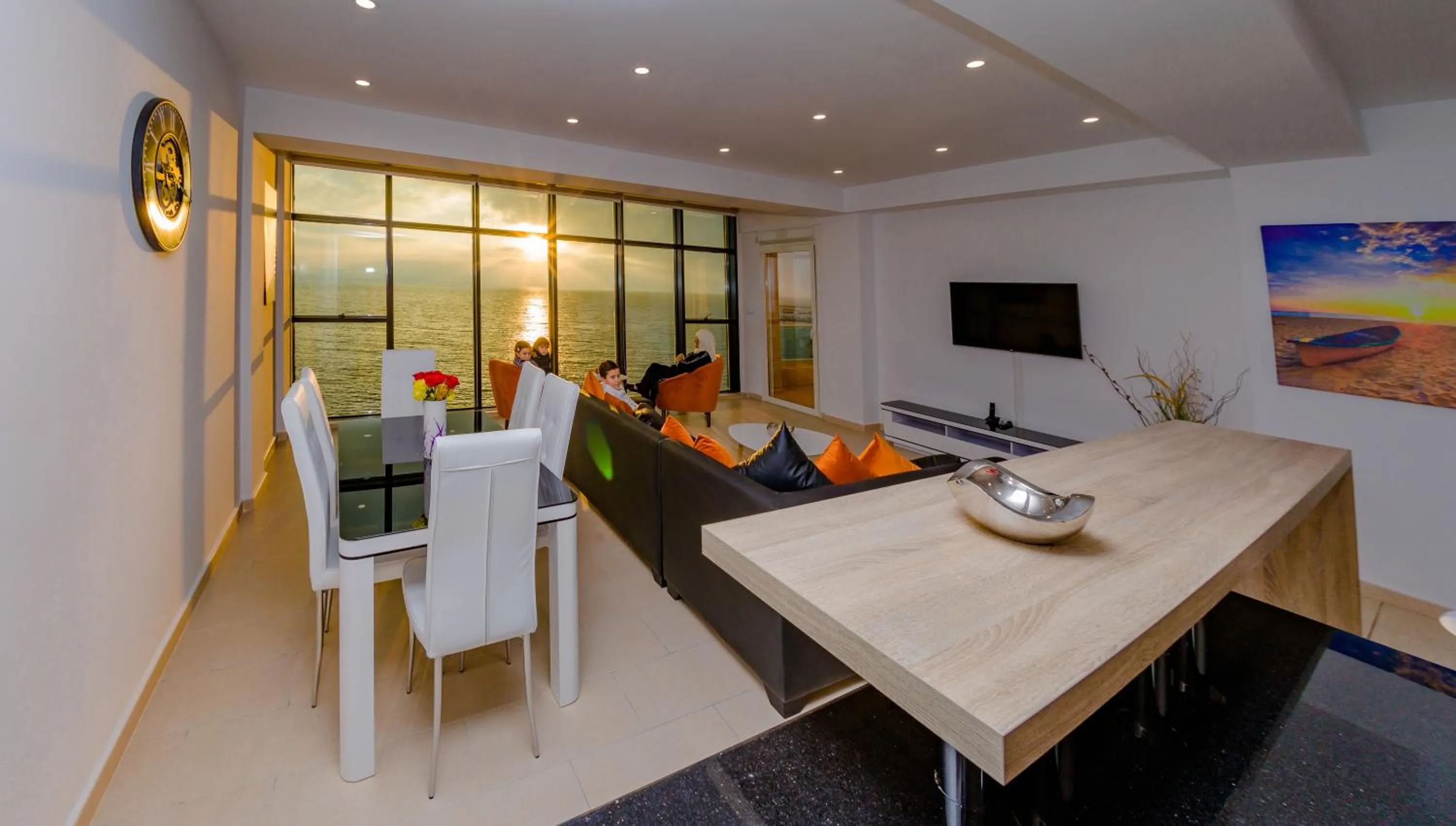 Living room in RESIDENCE TOURISTIQUE DU PORT