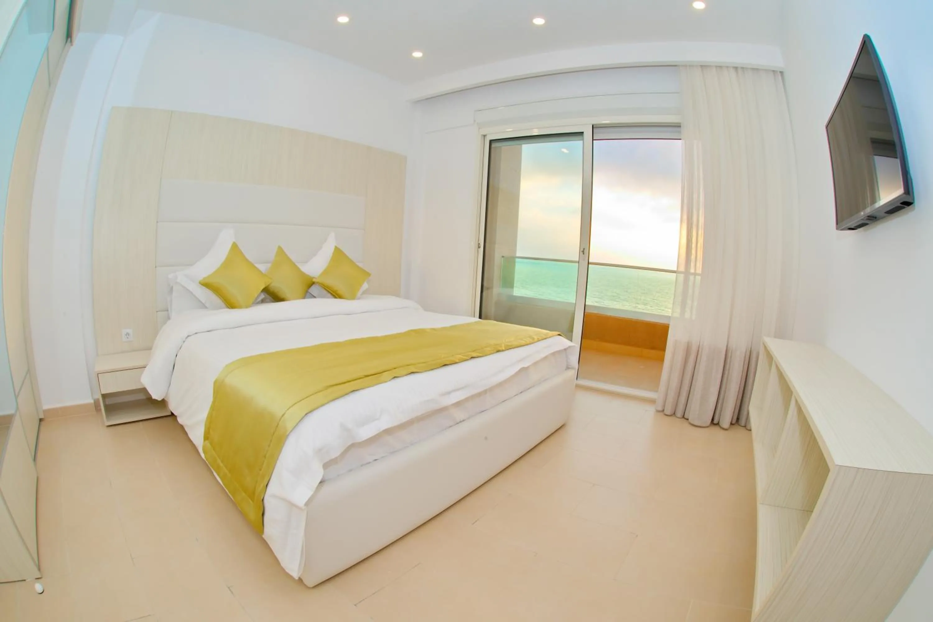 Bed in RESIDENCE TOURISTIQUE DU PORT