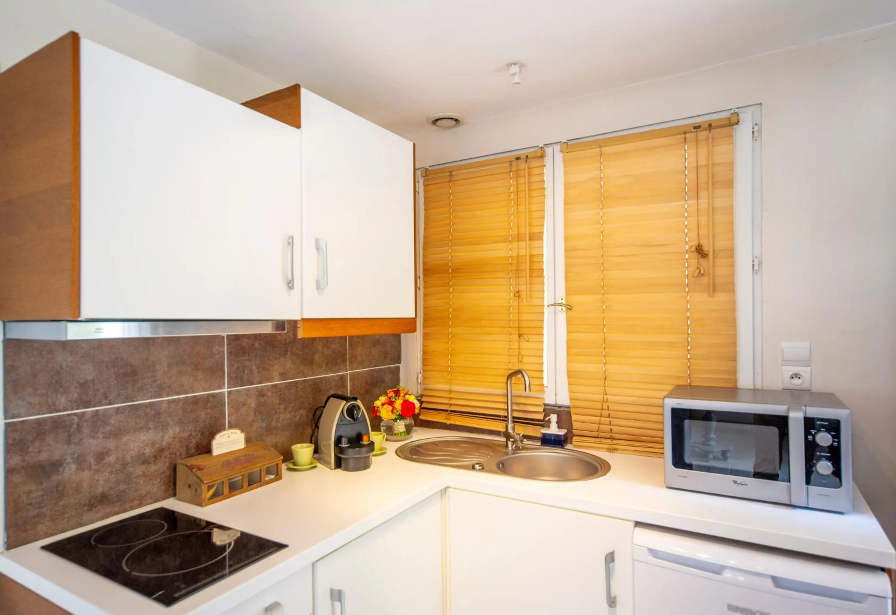 Kitchen or kitchenette in Le Moulin de Rudelle