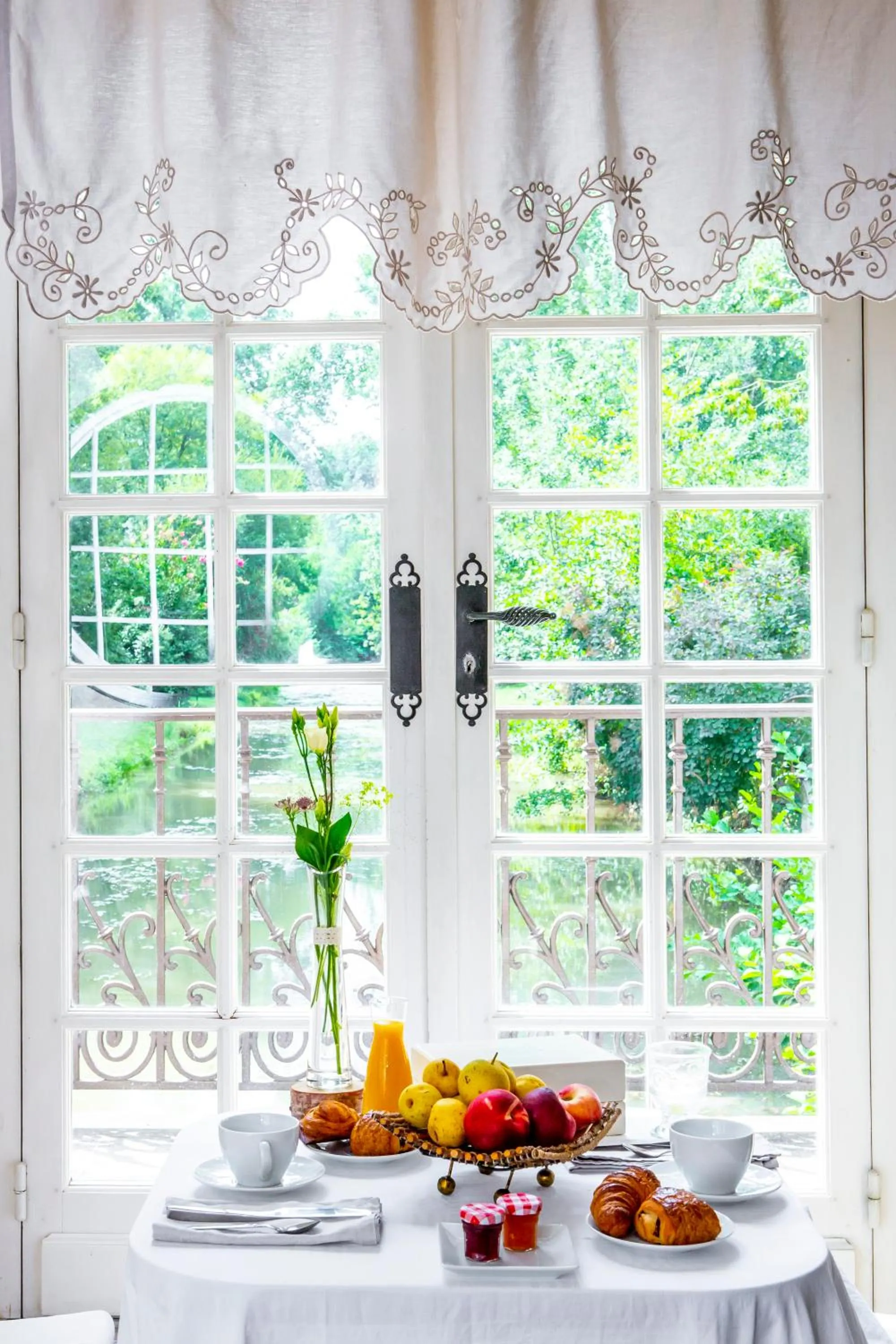 River view in Le Moulin de Rudelle