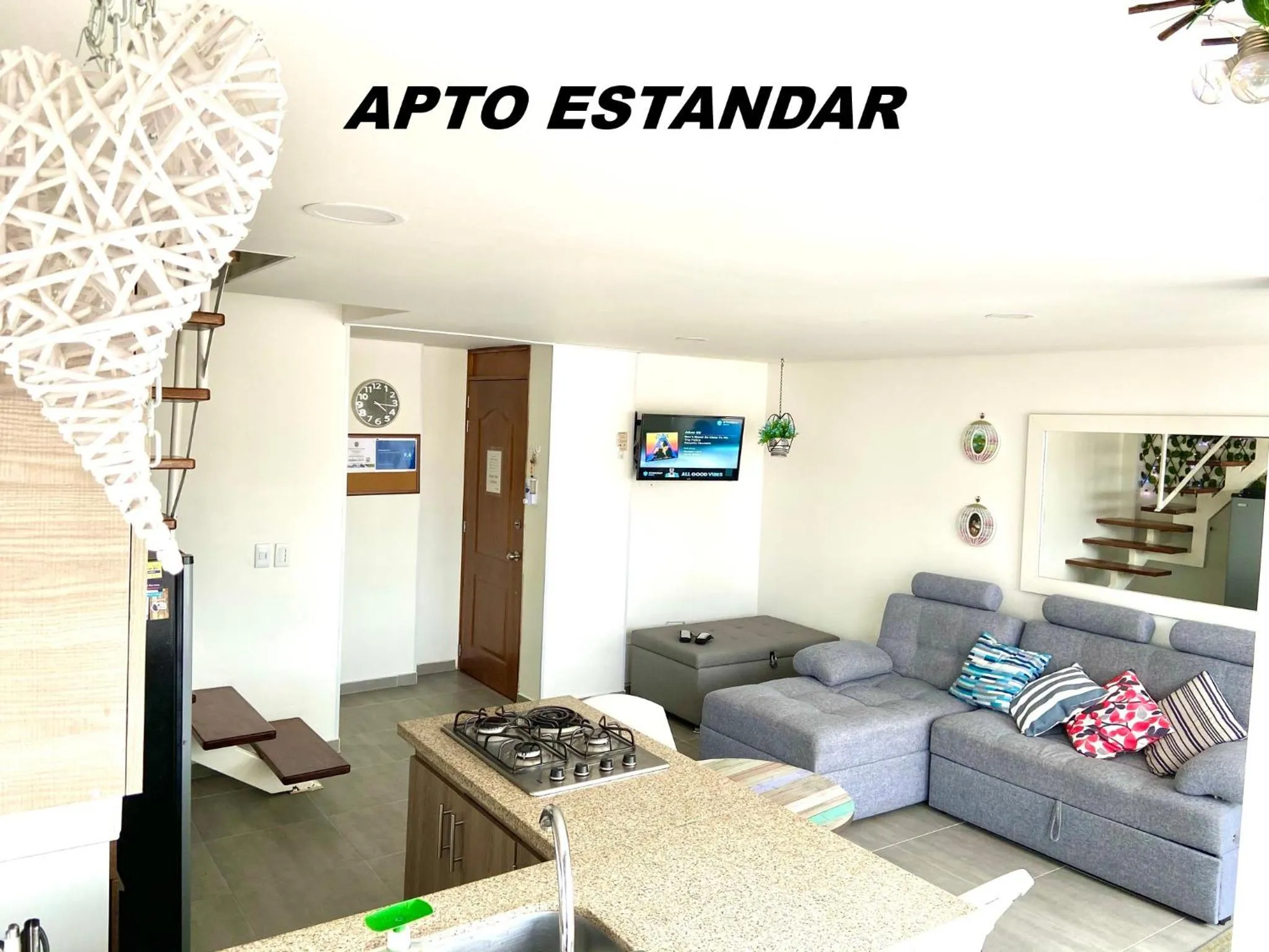 TV and multimedia in Apartamentos View, calle del Malecón frente al lago