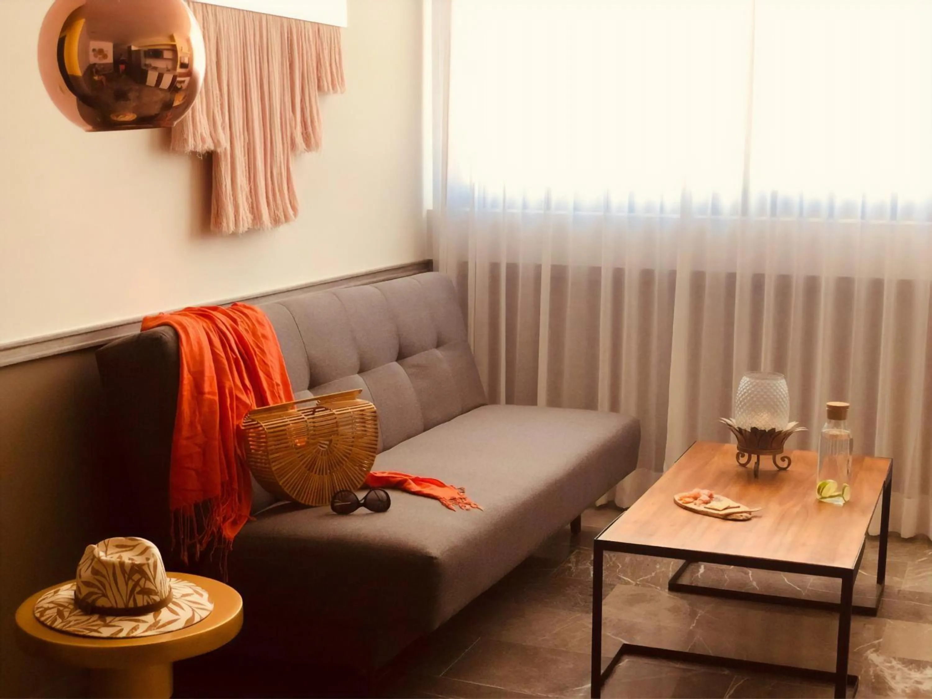 Living room in Singular Joy Downtown Residences