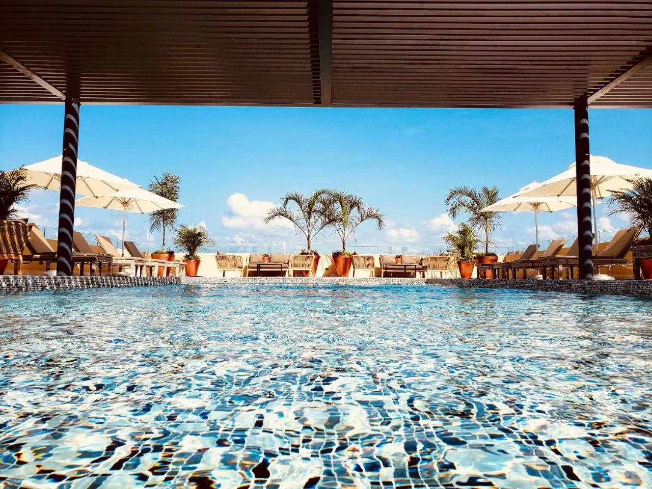 Swimming pool in Singular Joy Downtown Residences