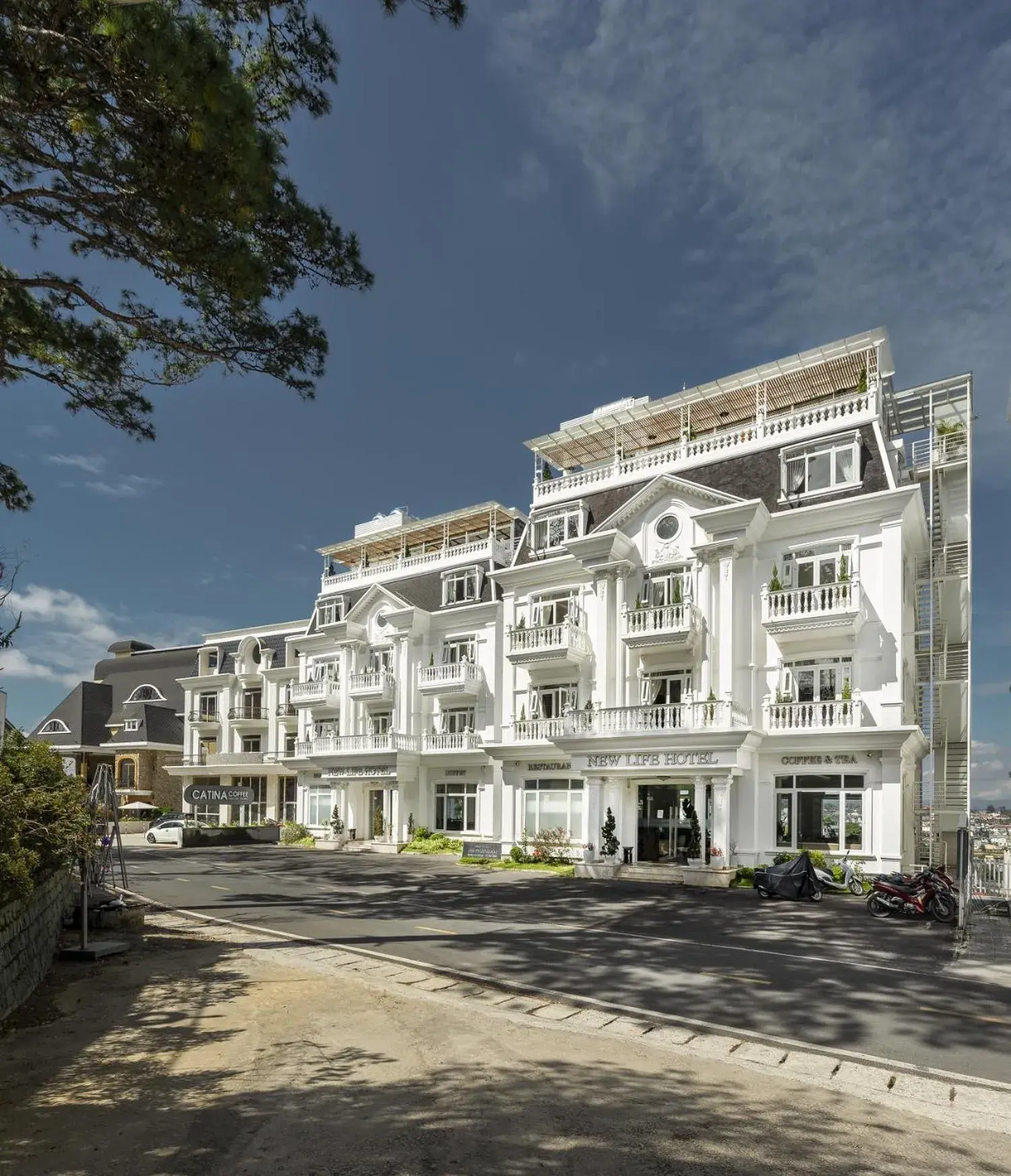 Property building in New Life Hotel - Da Lat Property building in New Life Hotel - Da Lat