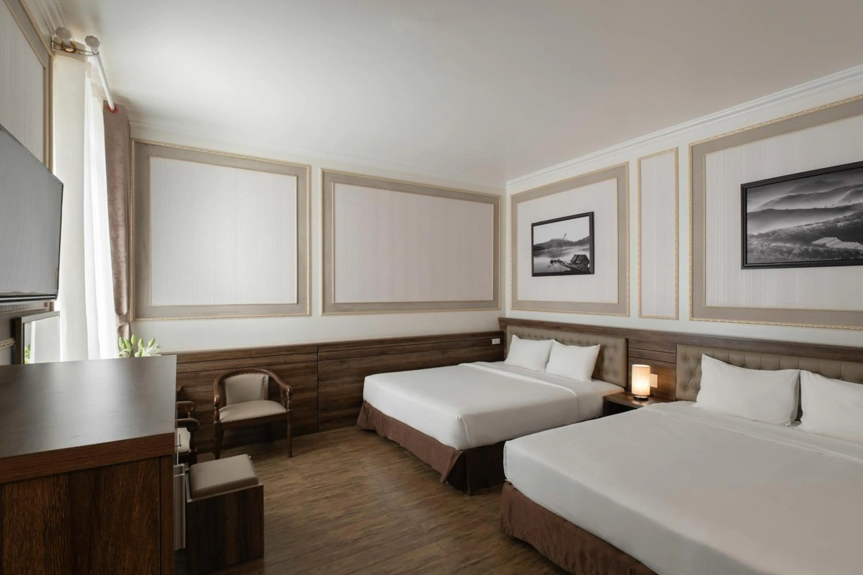 Photo of the whole room, Bed in New Life Hotel - Da Lat