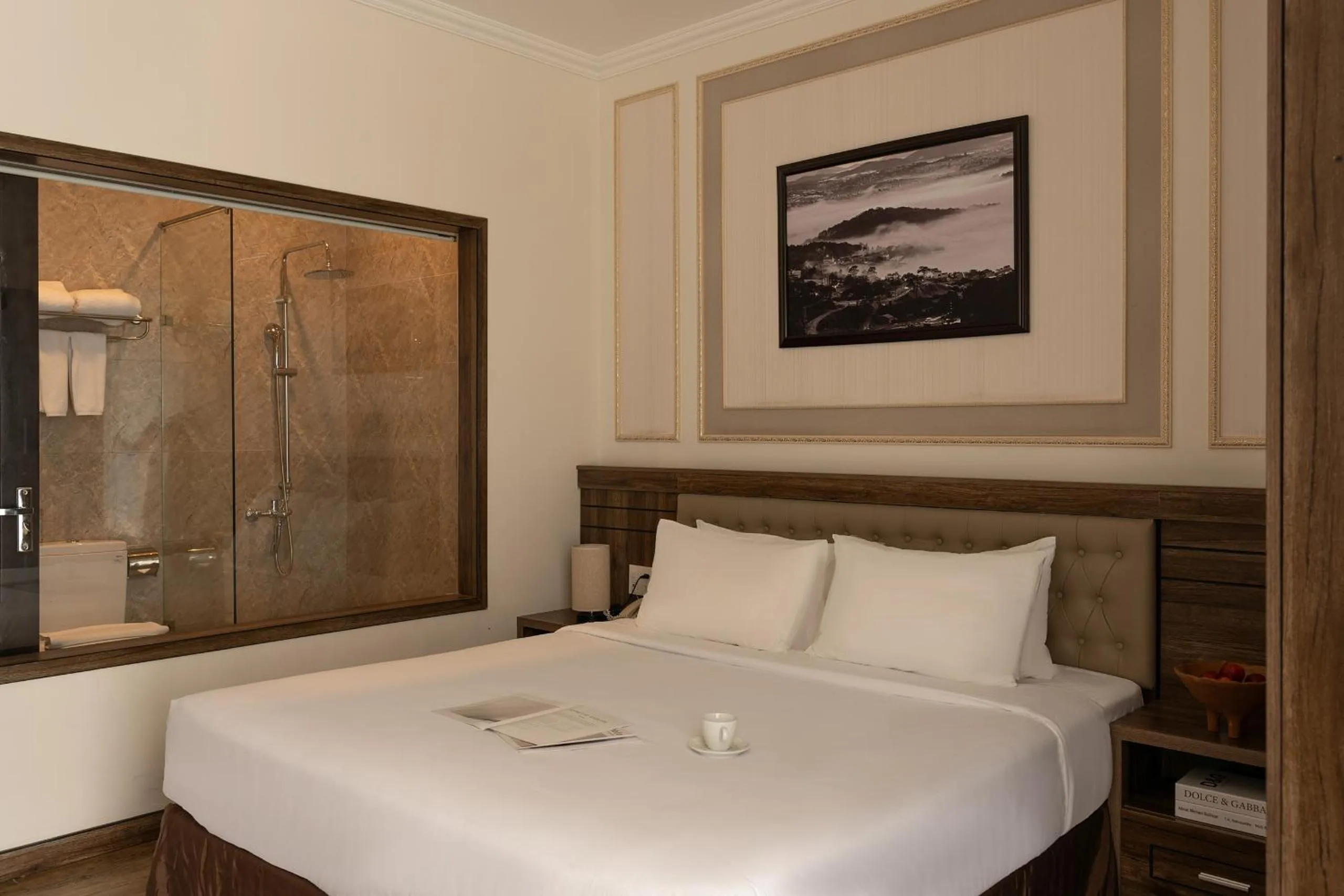 Bed in New Life Hotel - Da Lat