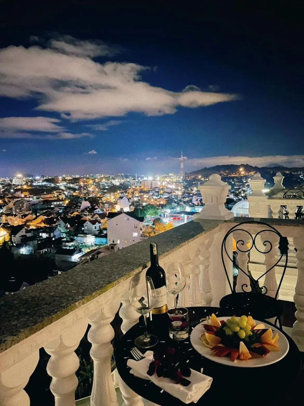 View (from property/room) in New Life Hotel - Da Lat View (from property/room) in New Life Hotel - Da Lat