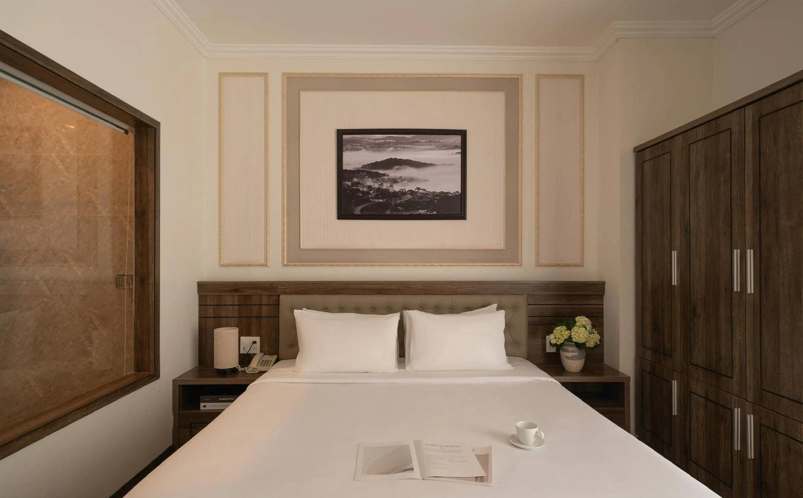 Bed in New Life Hotel - Da Lat