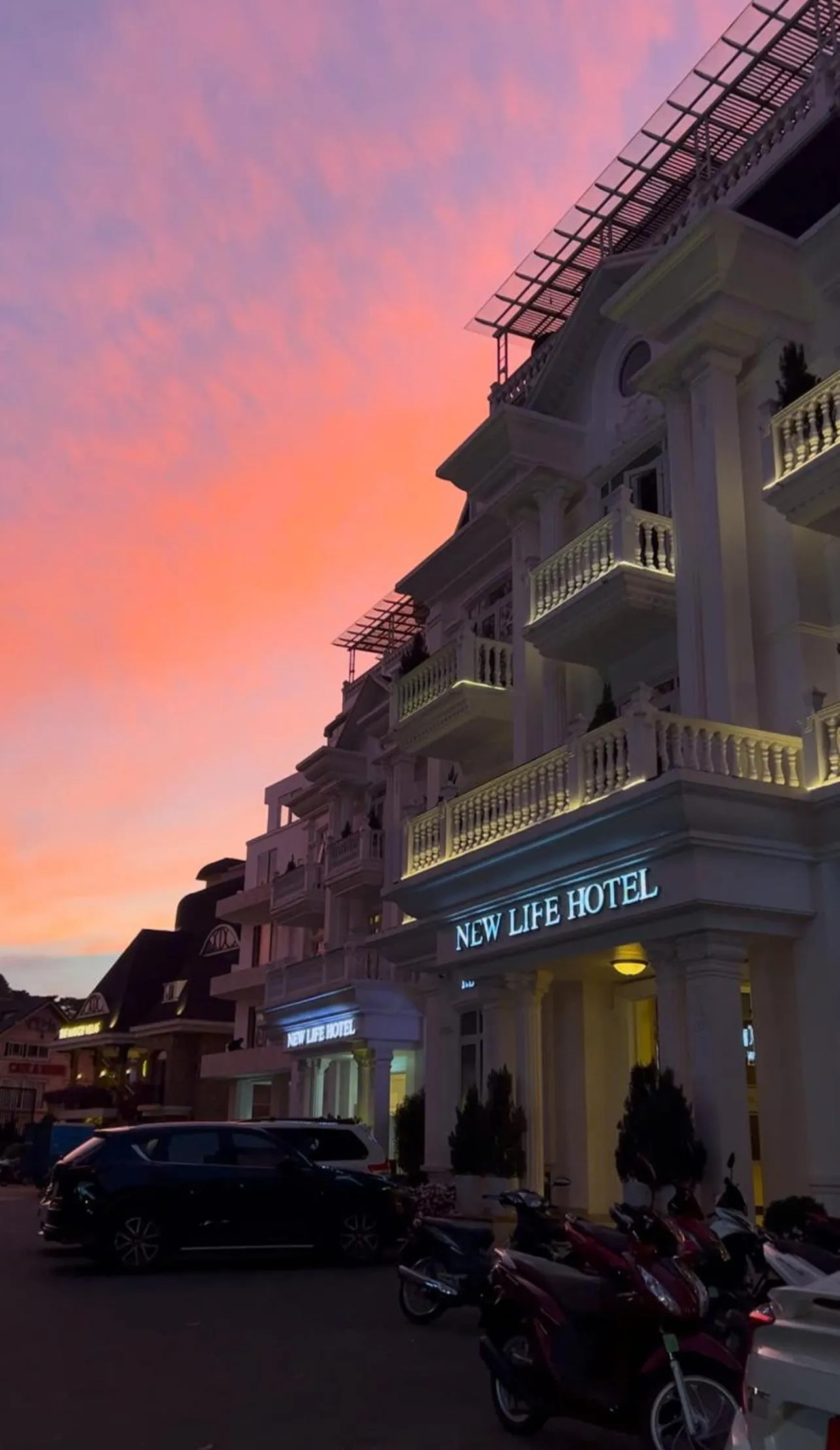 Sunset in New Life Hotel - Da Lat