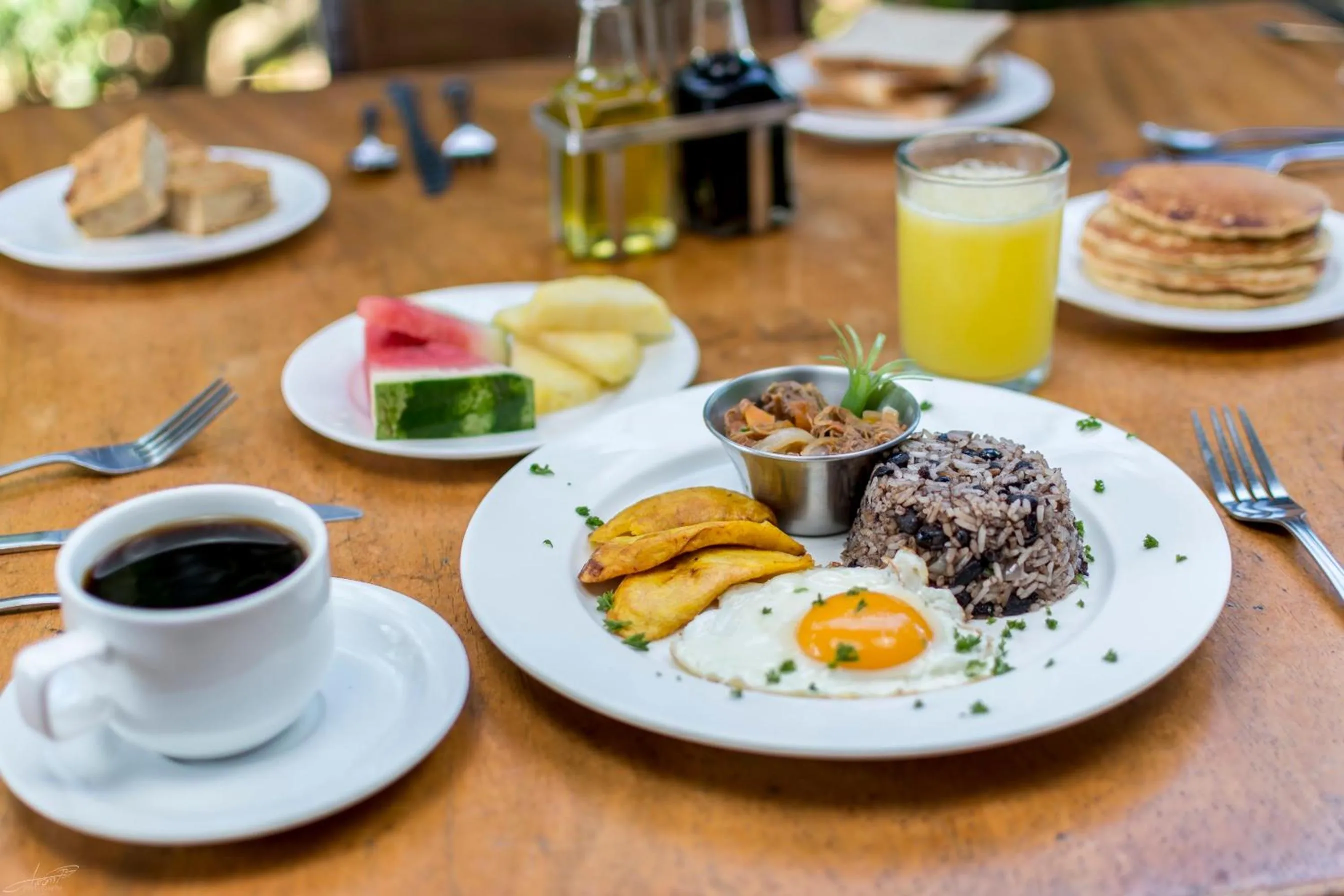 Restaurant/places to eat in Rinconcito Lodge