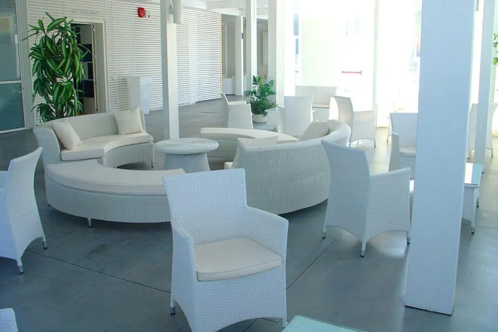 Communal lounge/ TV room in Hotel La Terrazza