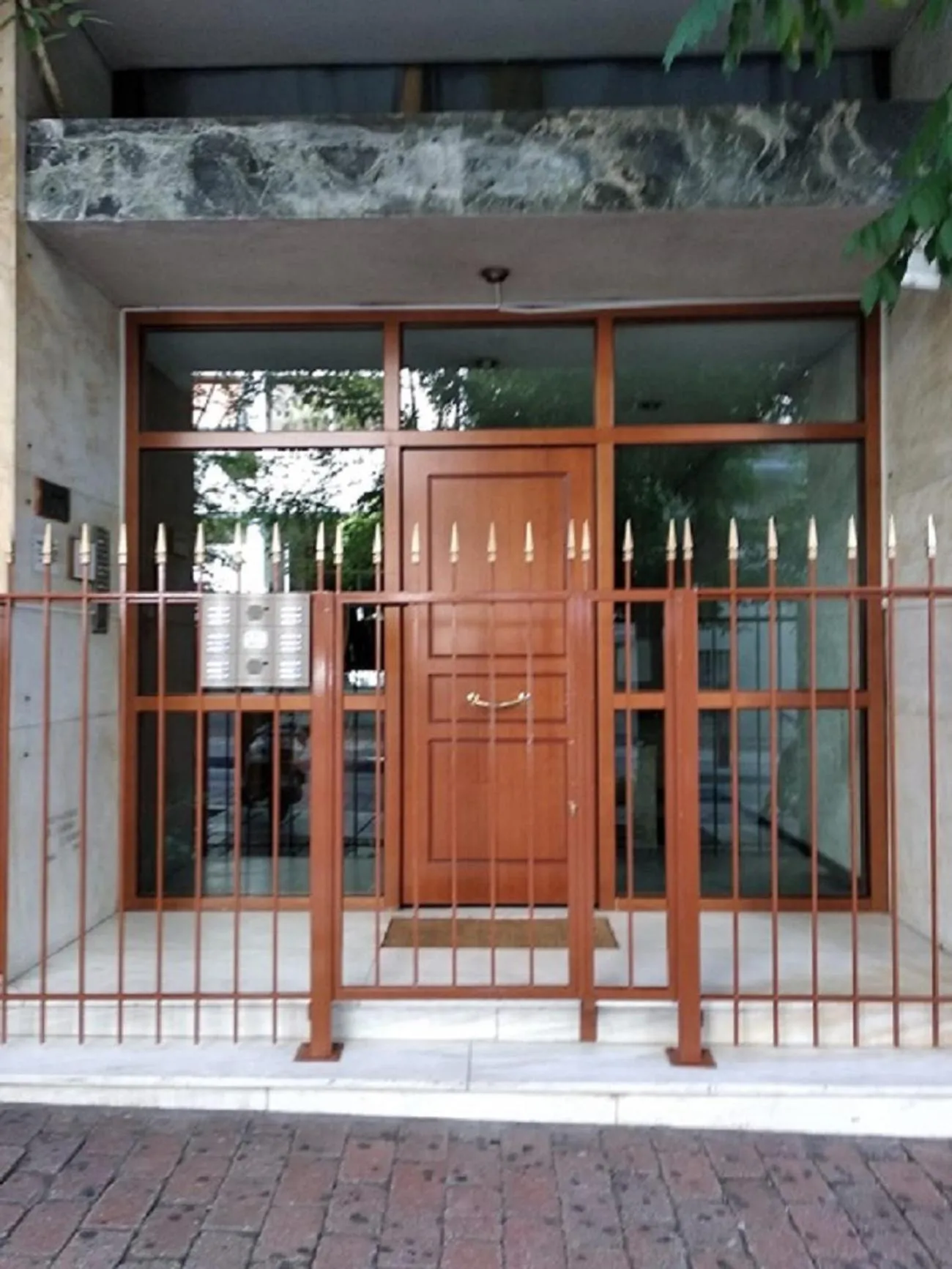 Super modern minimal flat nr metro & arch. Museum