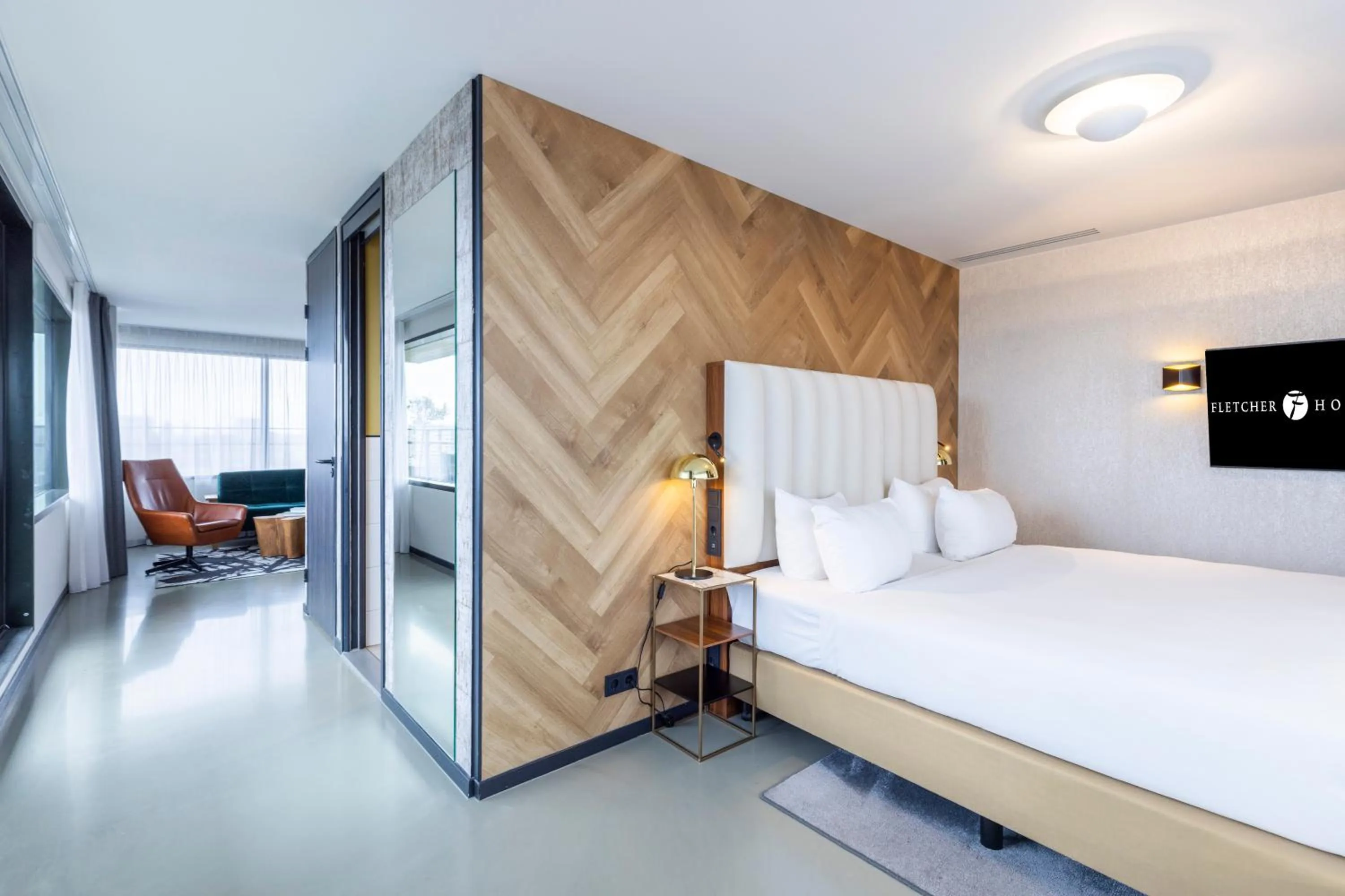 Photo of the whole room, Bed in Fletcher Boutique Hotel Slaak-Rotterdam