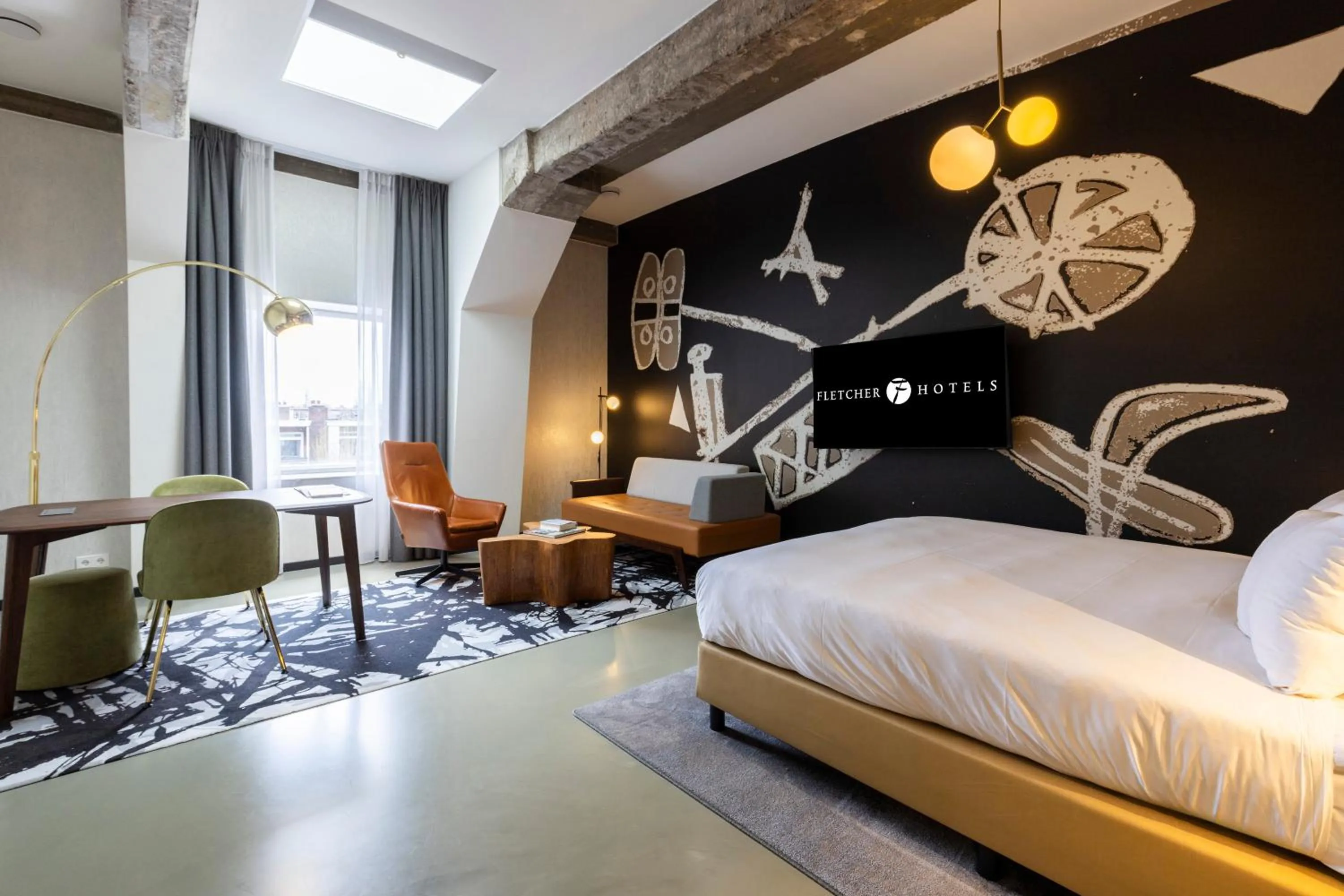 Photo of the whole room, Bed in Fletcher Boutique Hotel Slaak-Rotterdam