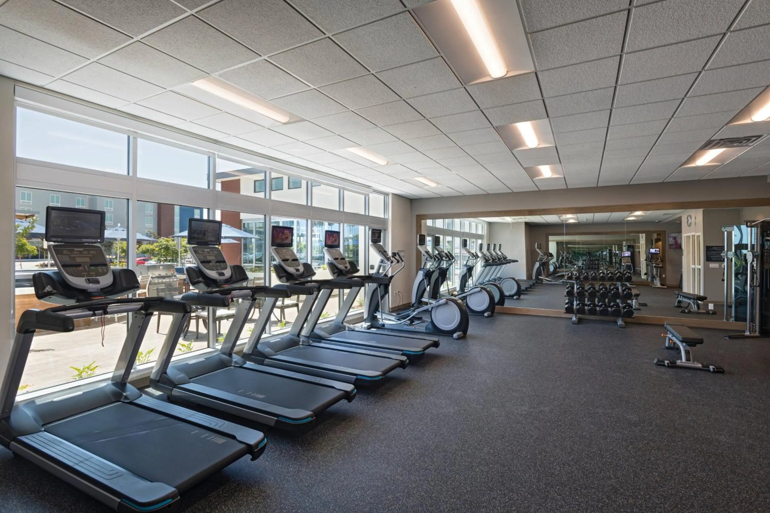 Fitness centre/facilities in TownePlace Suites by Marriott San Diego Airport/Liberty Station