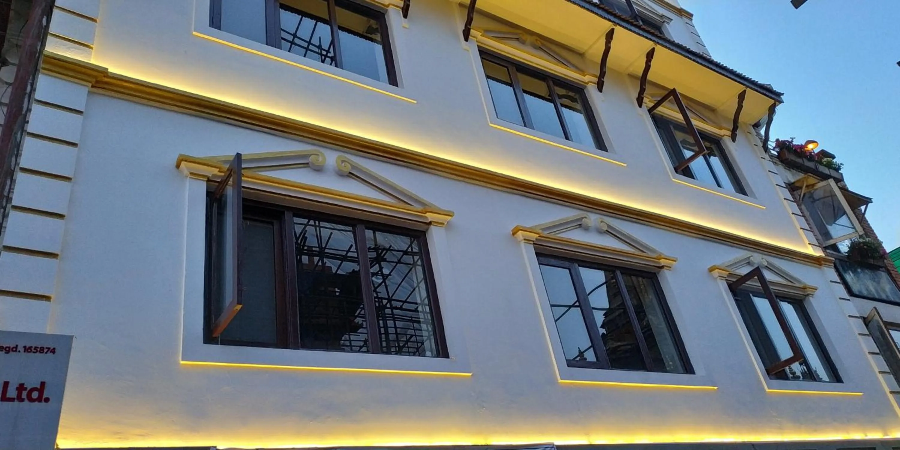 Property building in Heranya La:Ku