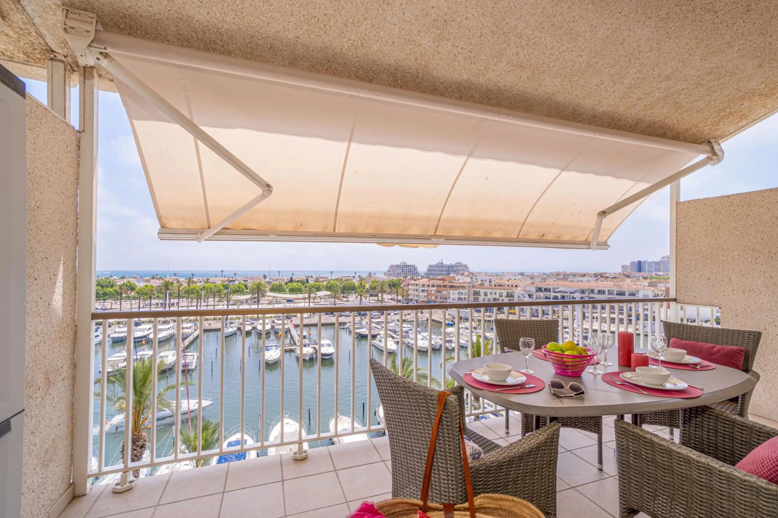 Balcony/Terrace in Apart-rent Penthouse Port Grec 0160