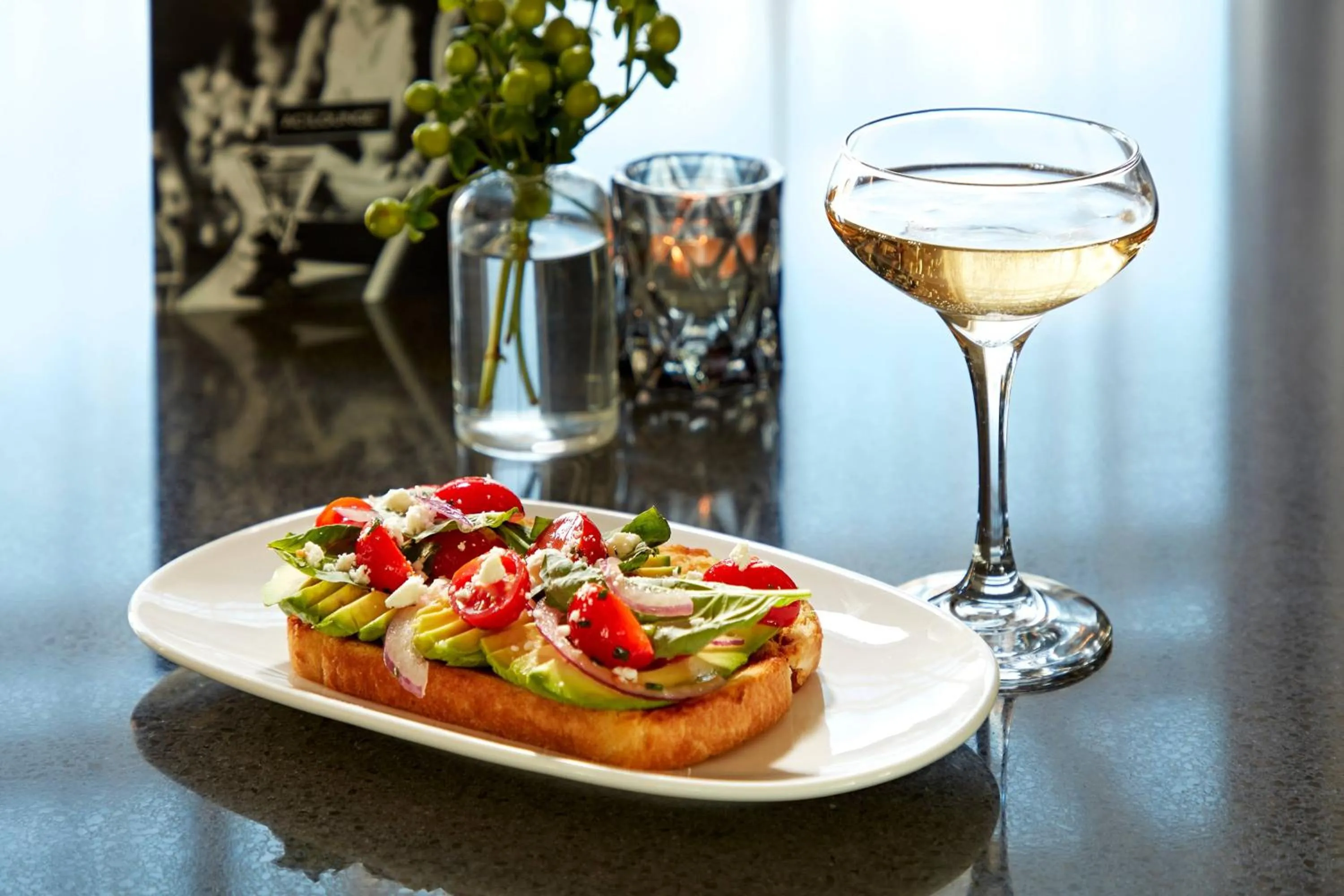 Lounge or bar in AC Hotel by Marriott San Jose Santa Clara