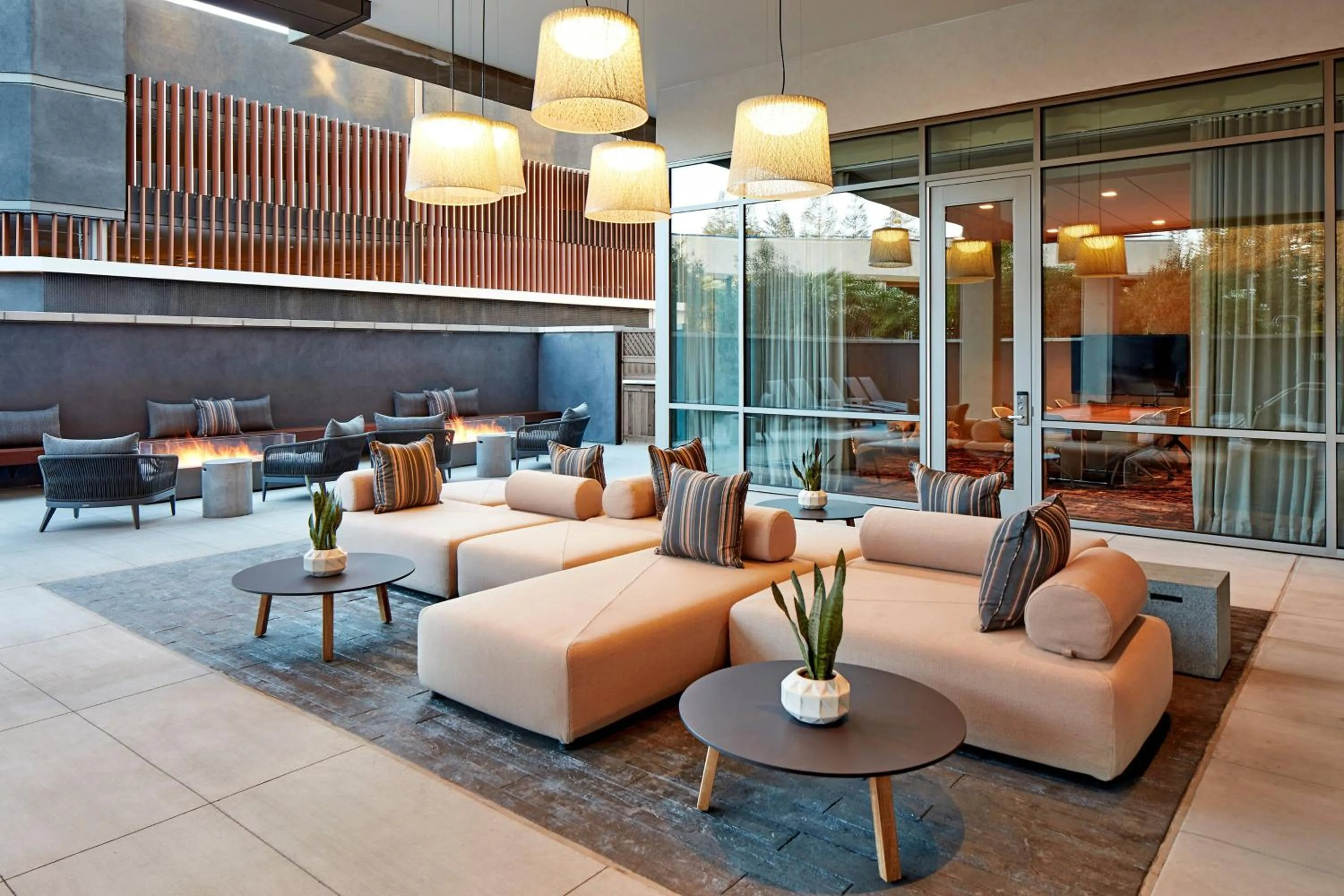 Meeting/conference room in AC Hotel by Marriott San Jose Santa Clara