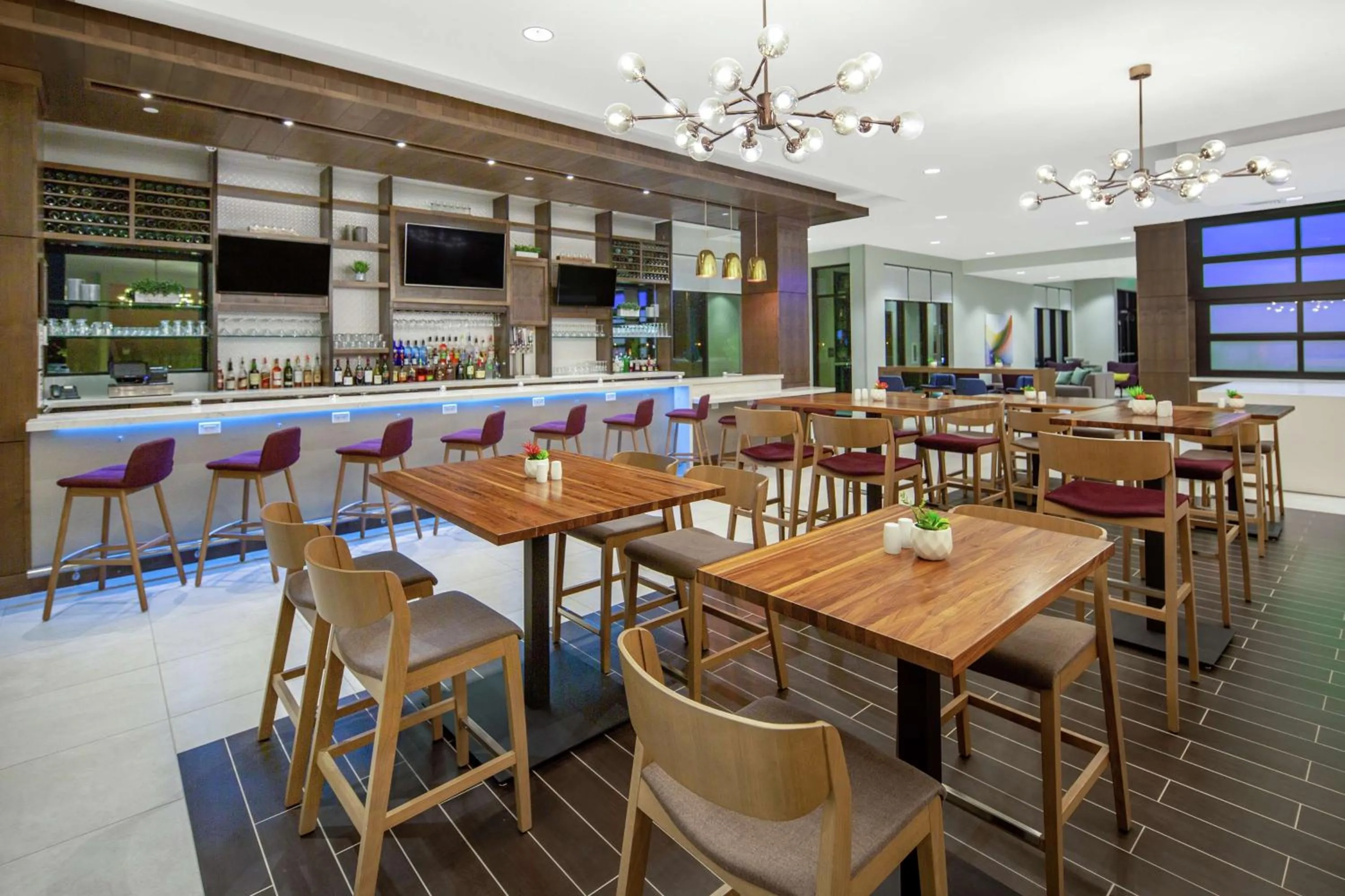 Lounge or bar in Hilton Garden Inn Surprise Phoenix