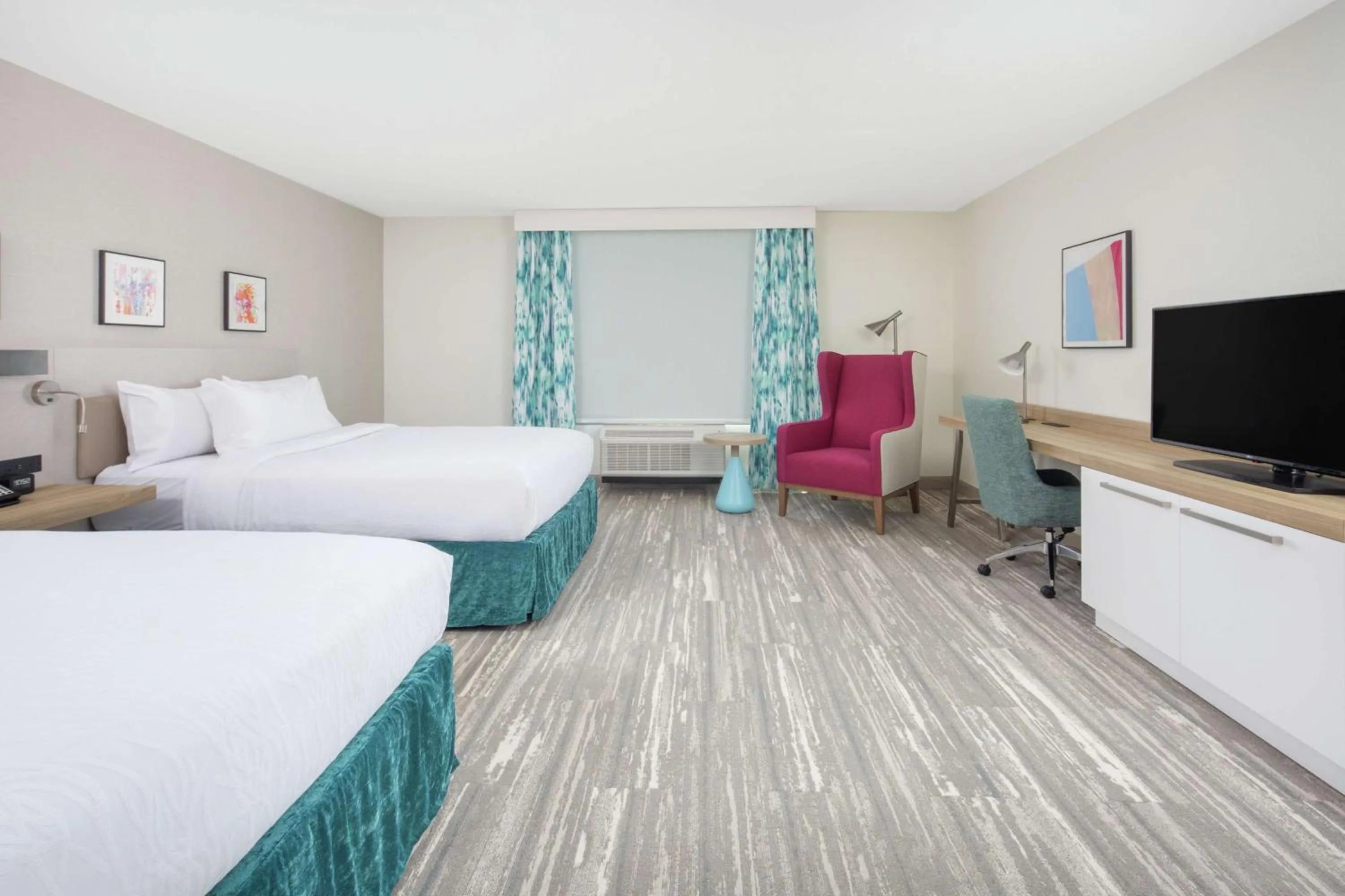 Bedroom, Bed in Hilton Garden Inn Surprise Phoenix