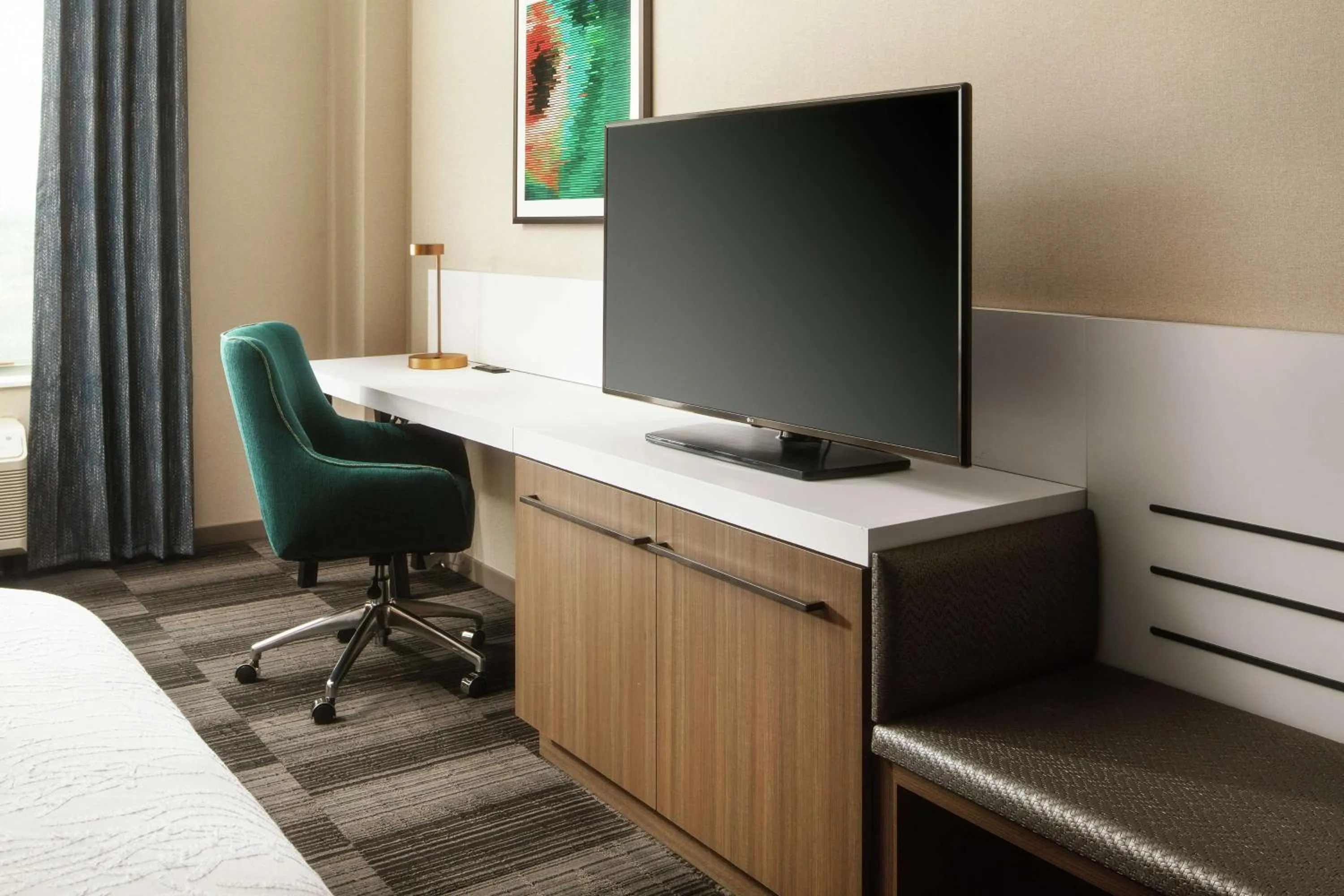 Bedroom in Hilton Garden Inn Sacramento Airport Natomas