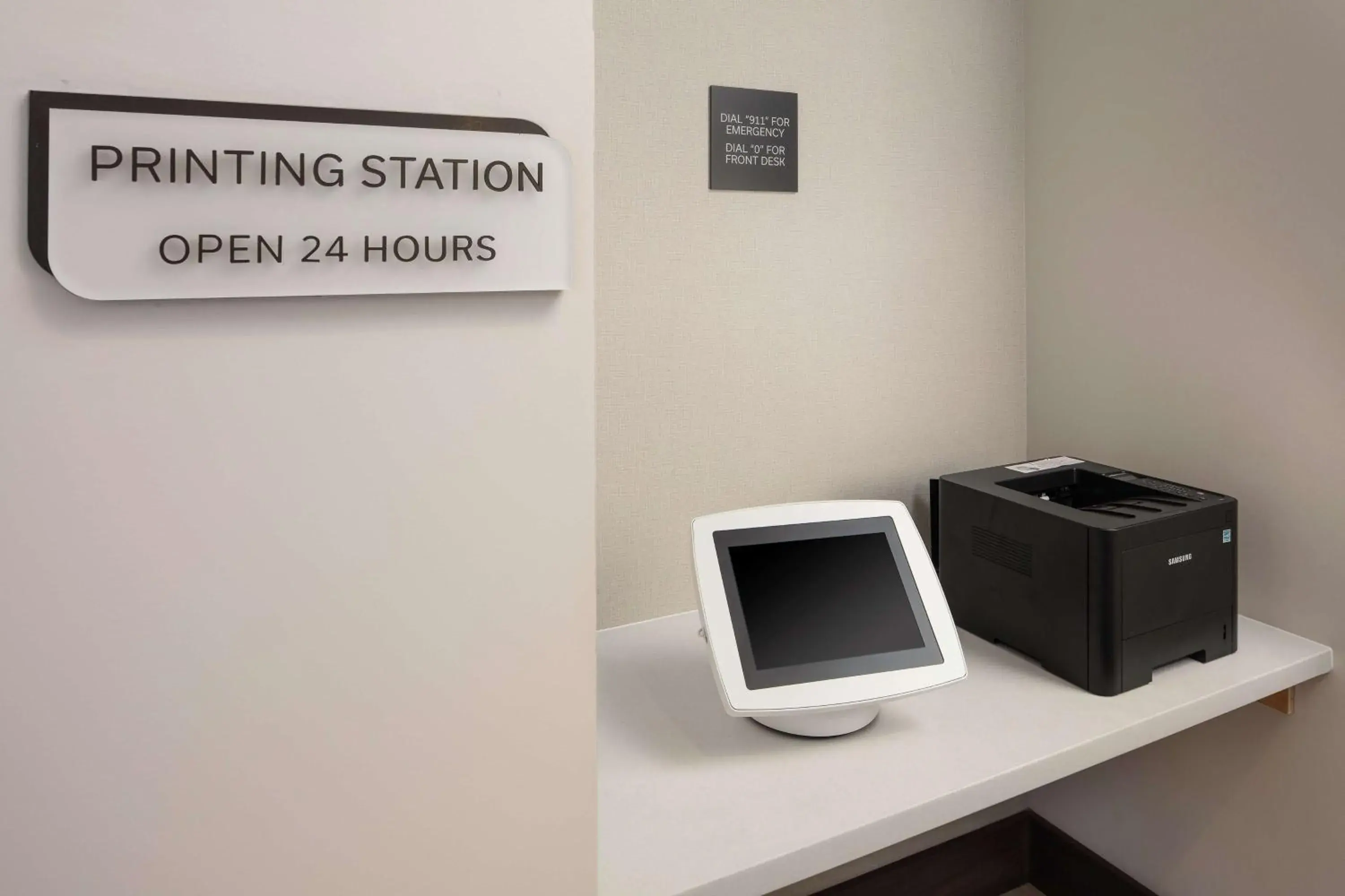 Property building in Hilton Garden Inn Sacramento Airport Natomas Property building in Hilton Garden Inn Sacramento Airport Natomas