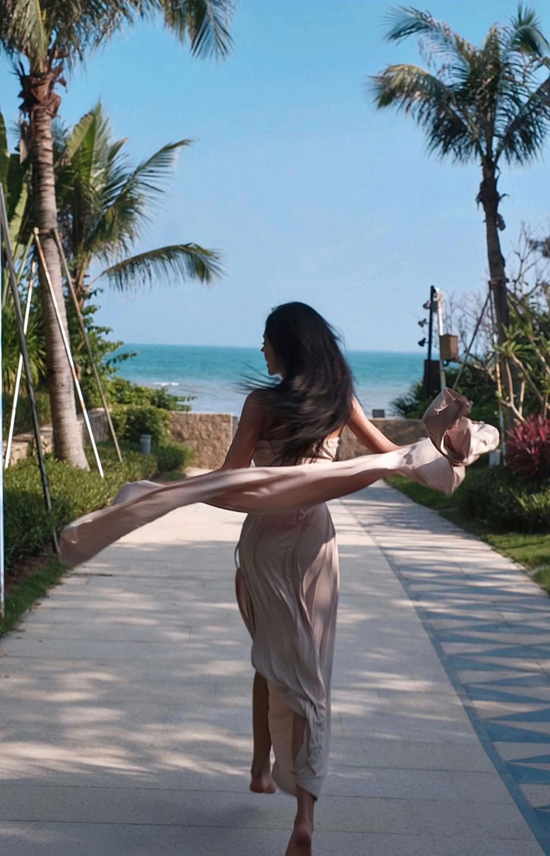 People in DoubleTree by Hilton Shanwei