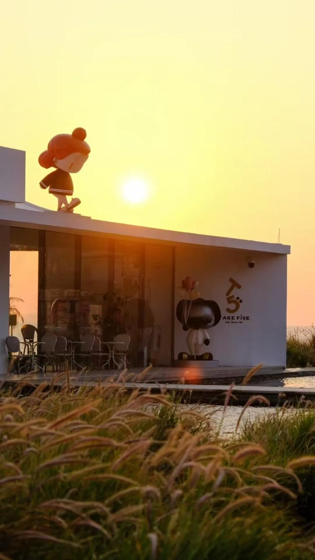 Sunset in DoubleTree by Hilton Shanwei