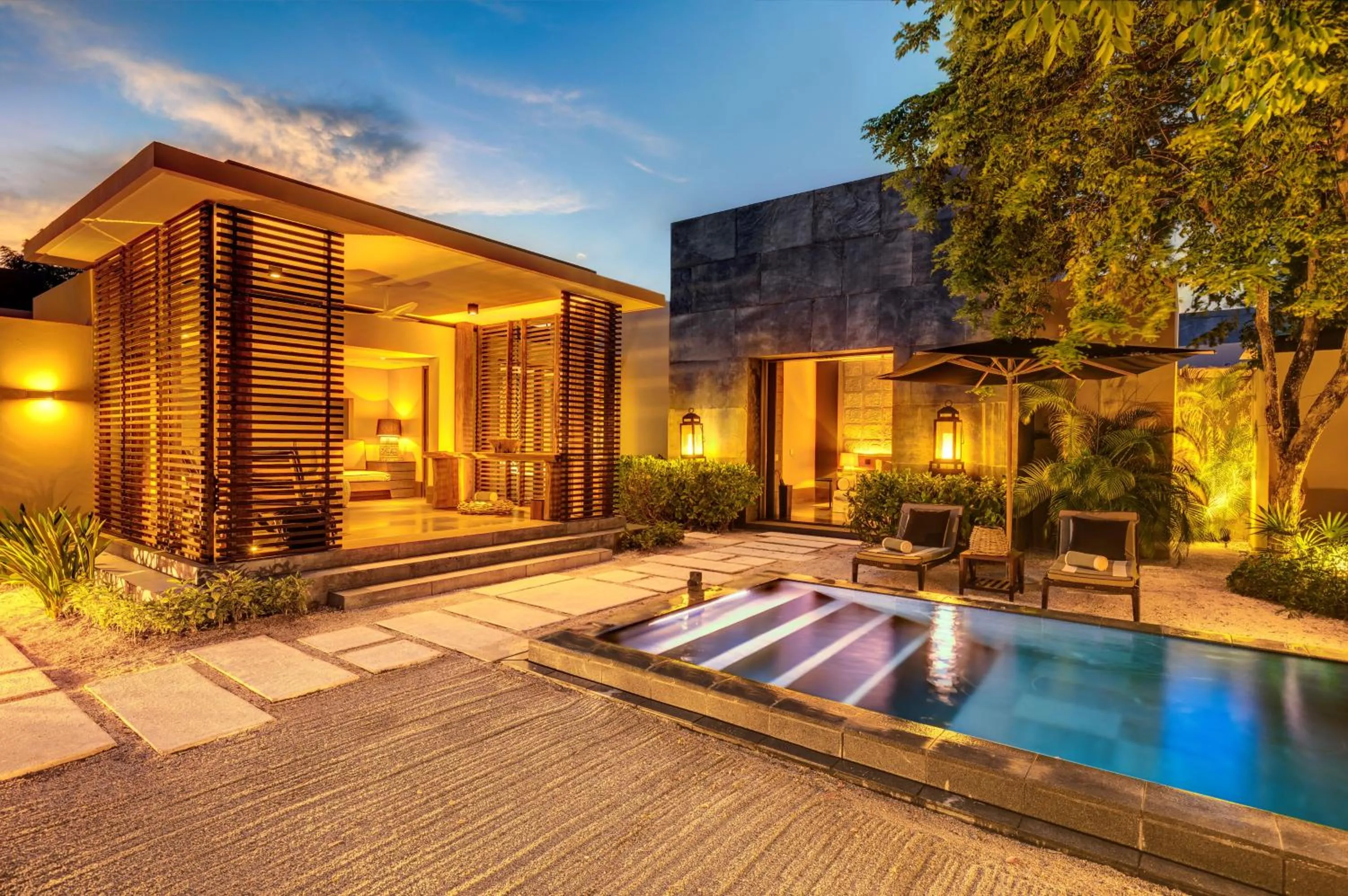 Swimming pool in NIZUC Resort & Spa