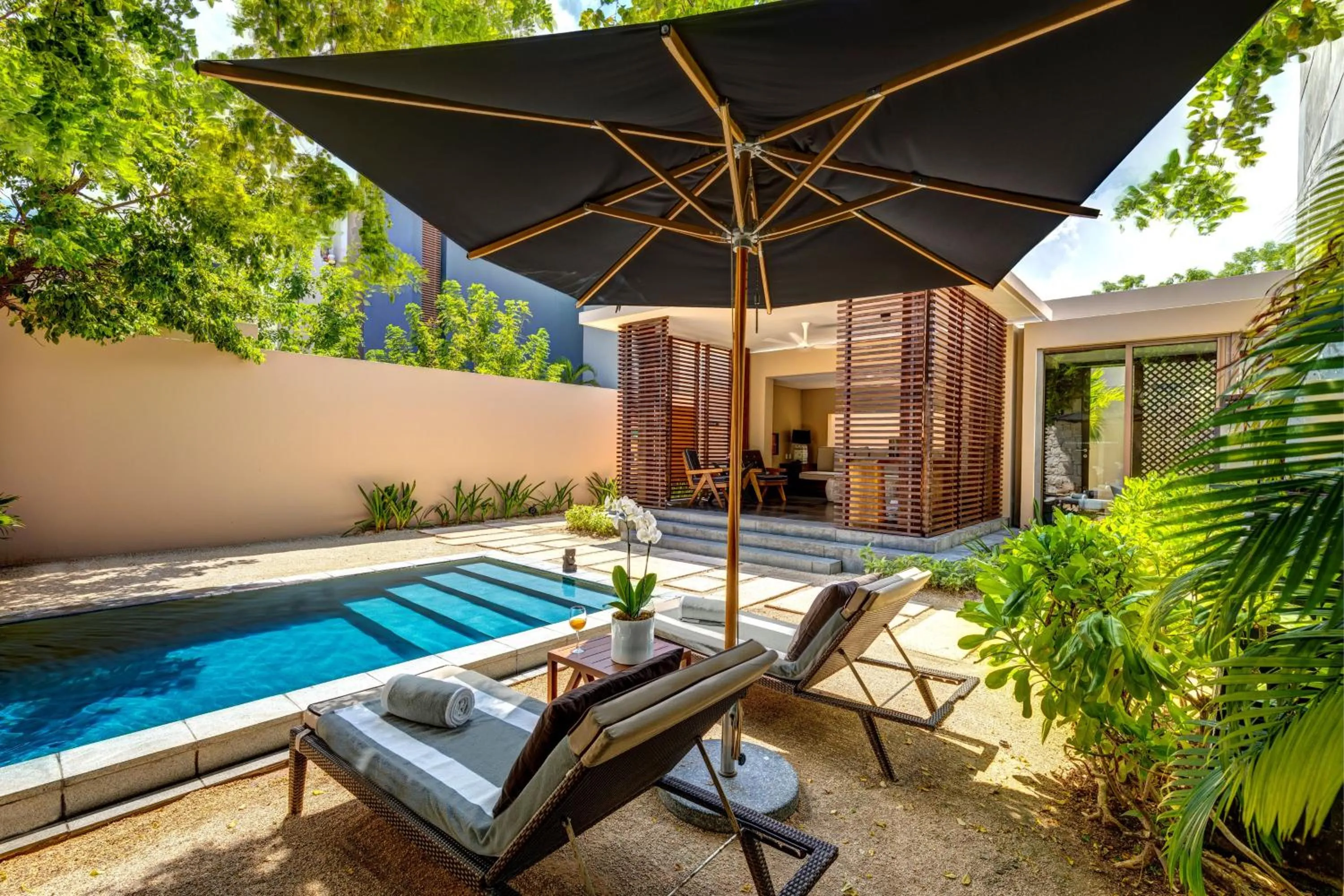 Swimming pool in NIZUC Resort & Spa