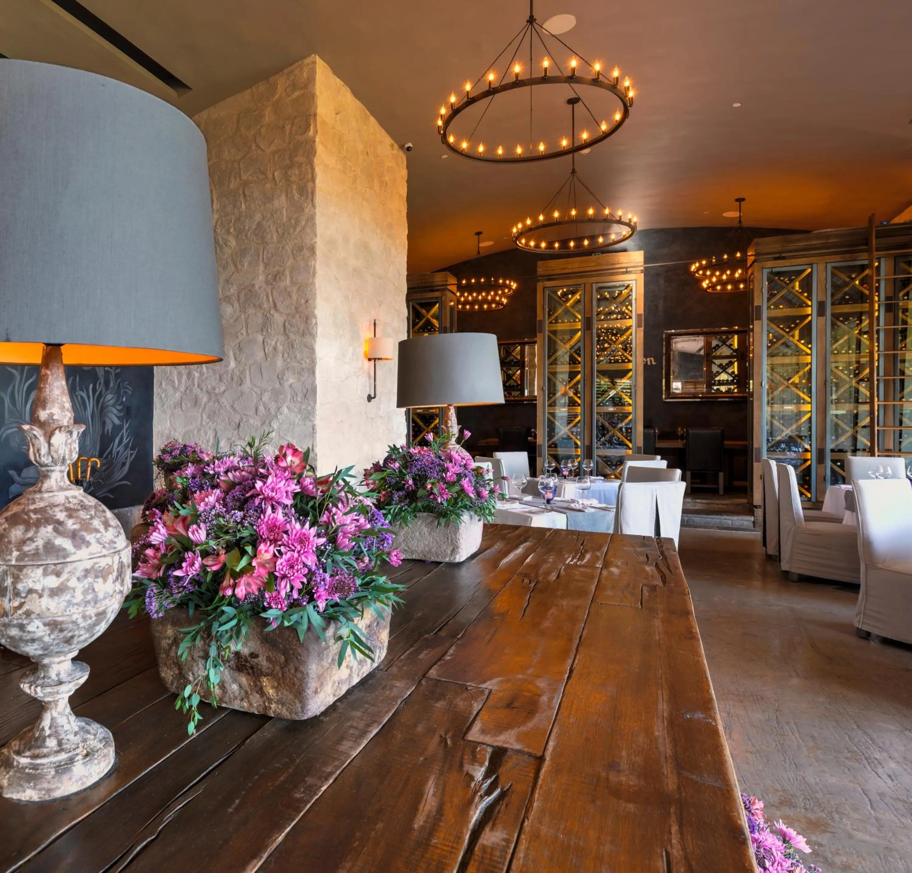 Restaurant/places to eat in NIZUC Resort & Spa