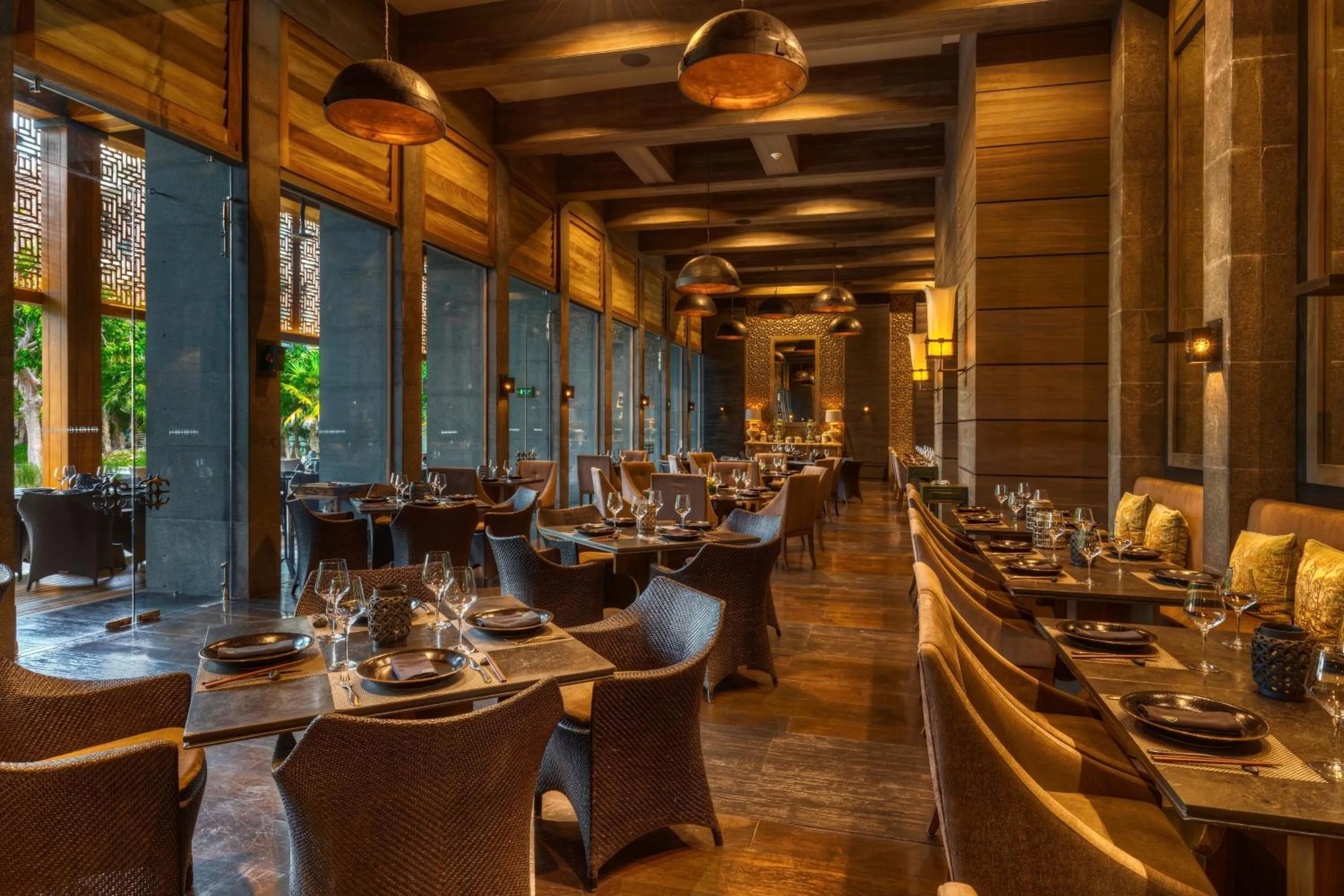 Dinner in NIZUC Resort & Spa