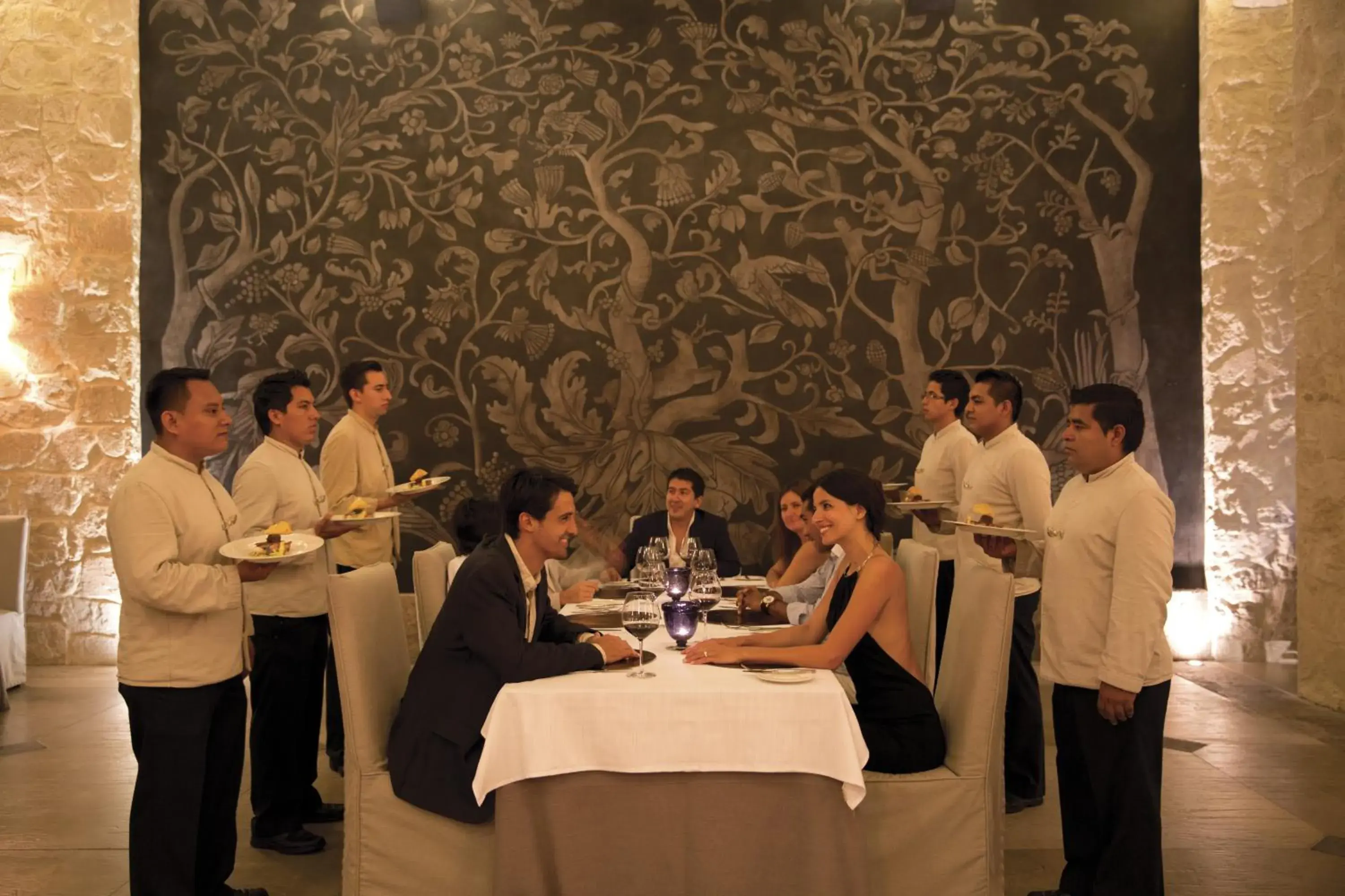 Restaurant/places to eat in NIZUC Resort & Spa Restaurant/places to eat in NIZUC Resort & Spa