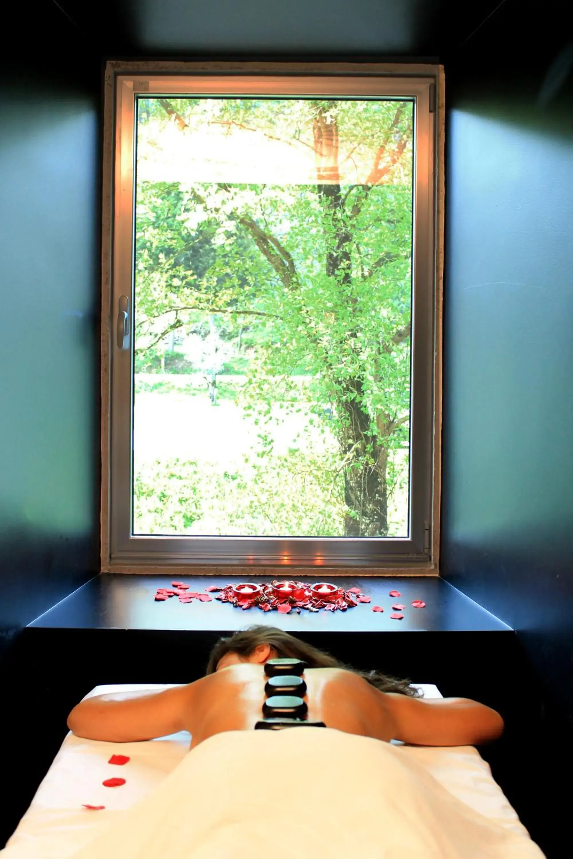 Massage, Bed in HD | Duecitânia Design Hotel Massage, Bed in HD | Duecitânia Design Hotel