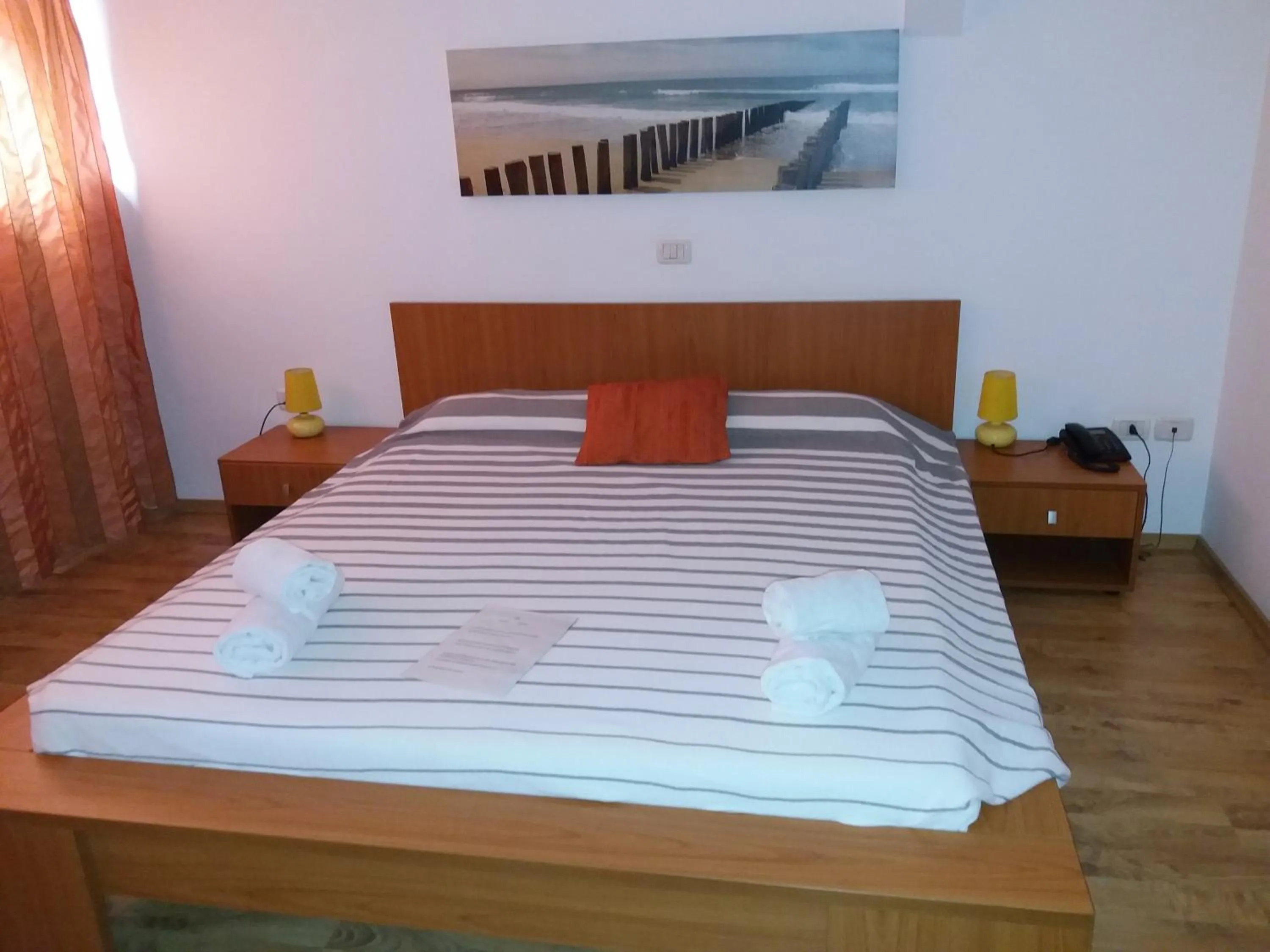 Photo of the whole room, Bed in Hotel vila veneto