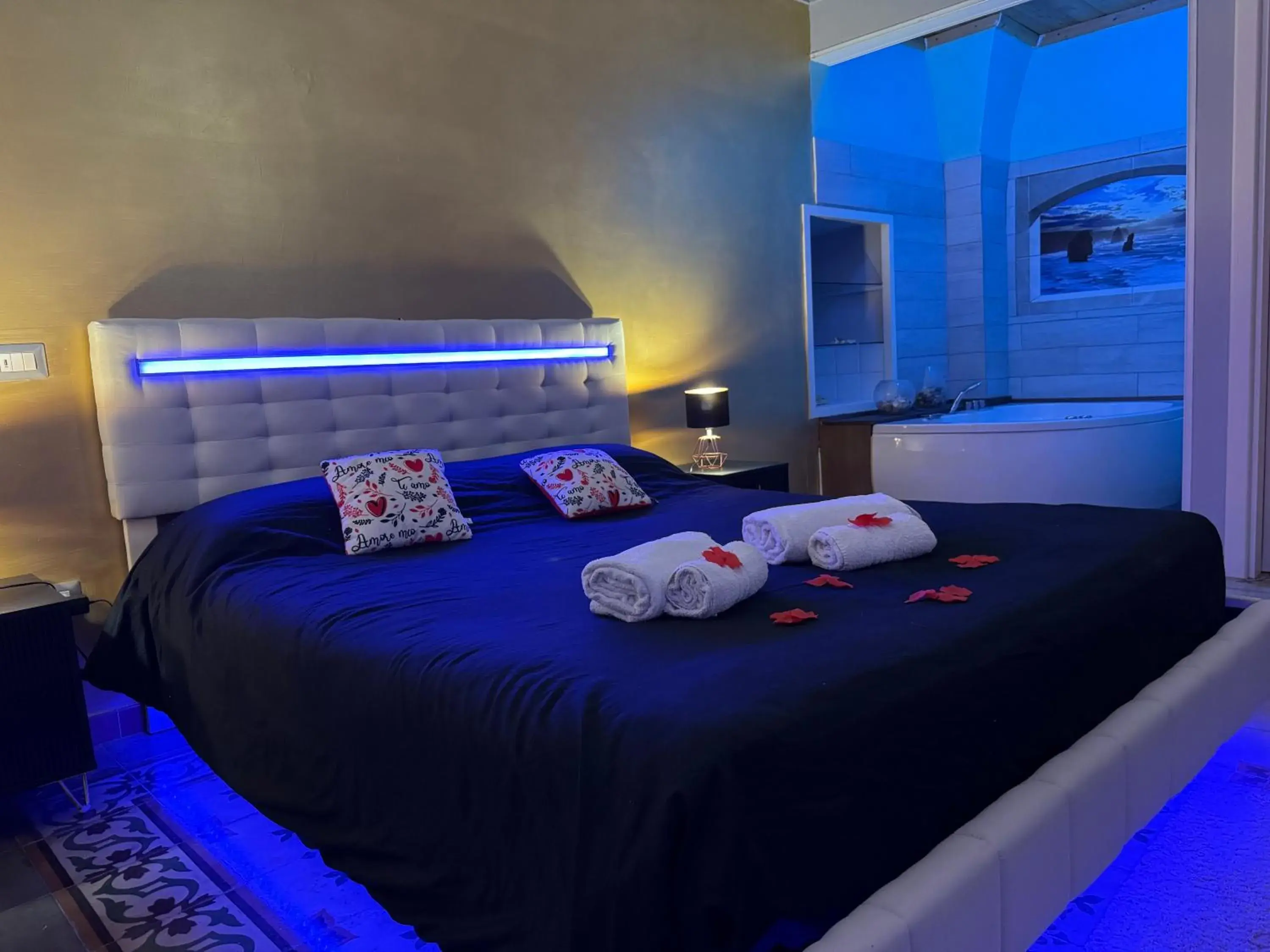 King Room with Spa Bath in B&B ME Palace King Room with Spa Bath in B&B ME Palace