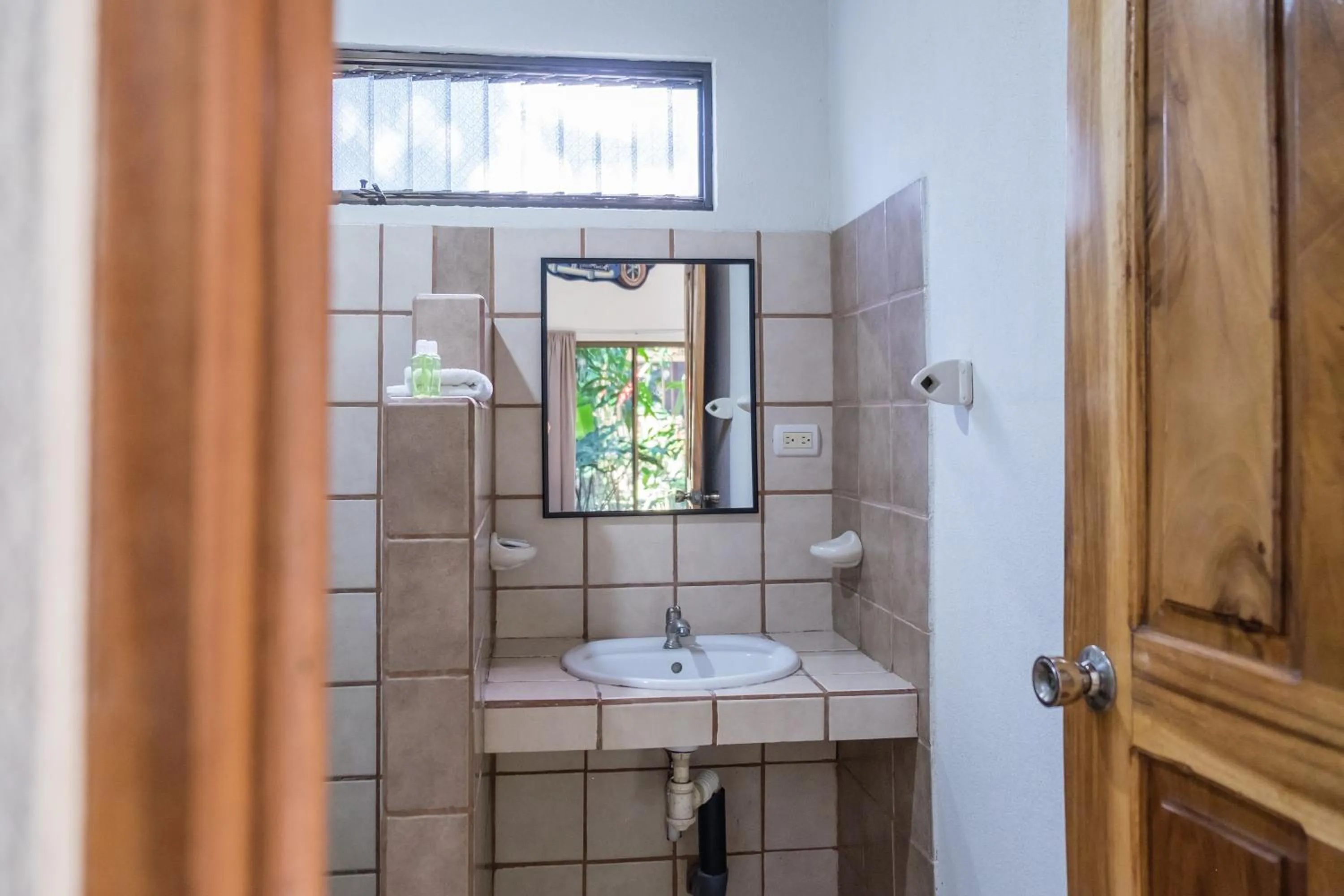 Bathroom in Zula Inn Aparthotel