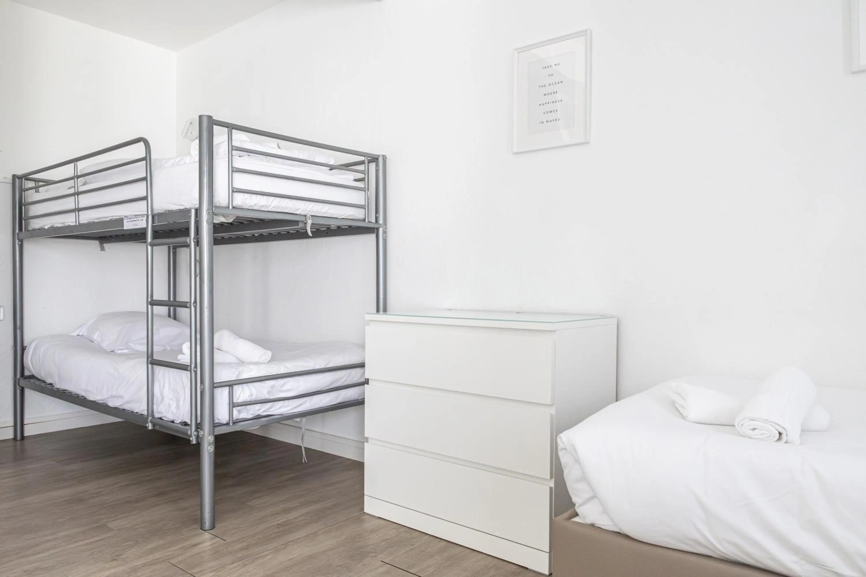 Bed in Hotel Aquarius