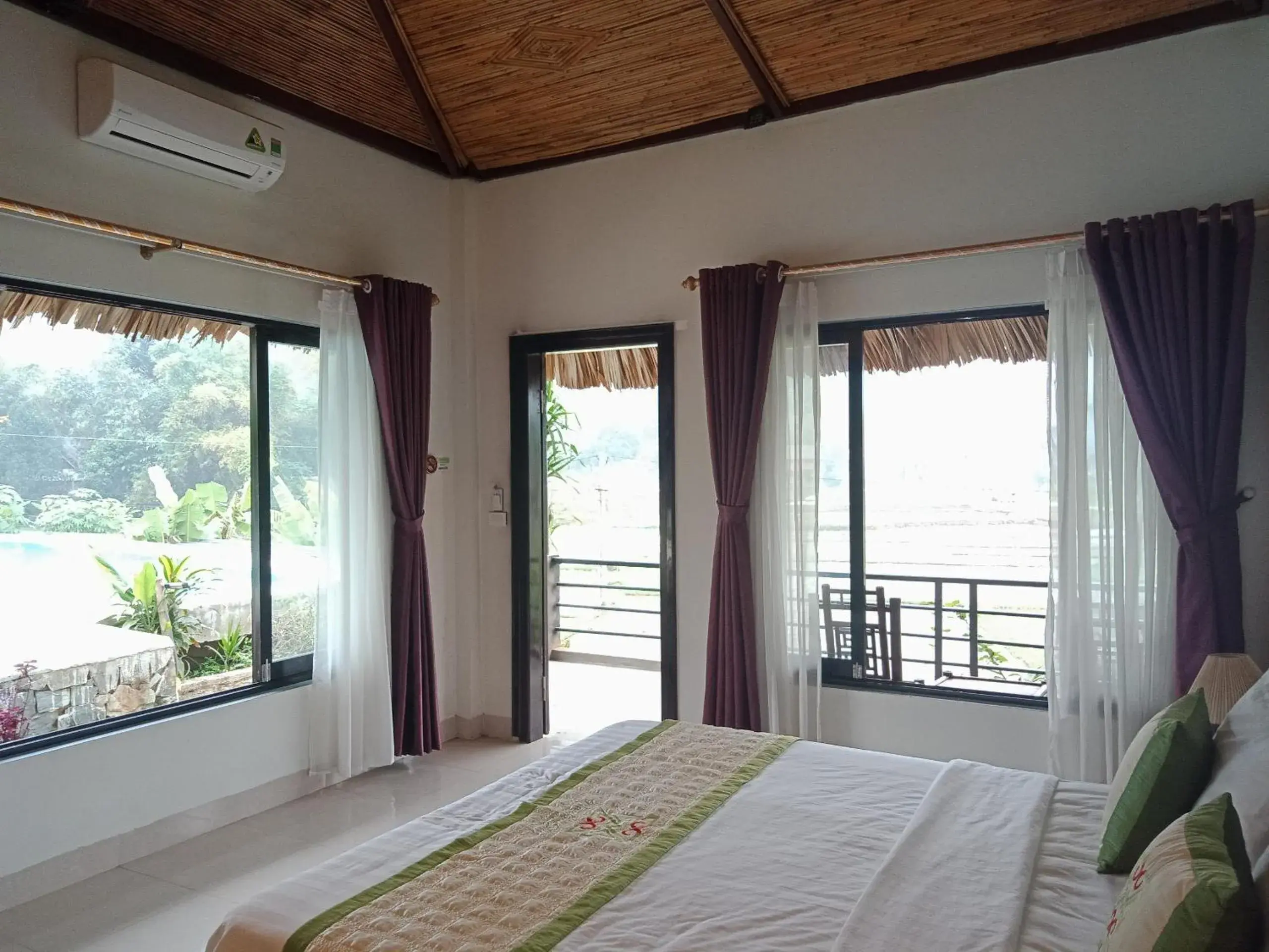 Bungalow Suite Mountain View in Mai Chau Sky Resort Bungalow Suite Mountain View in Mai Chau Sky Resort