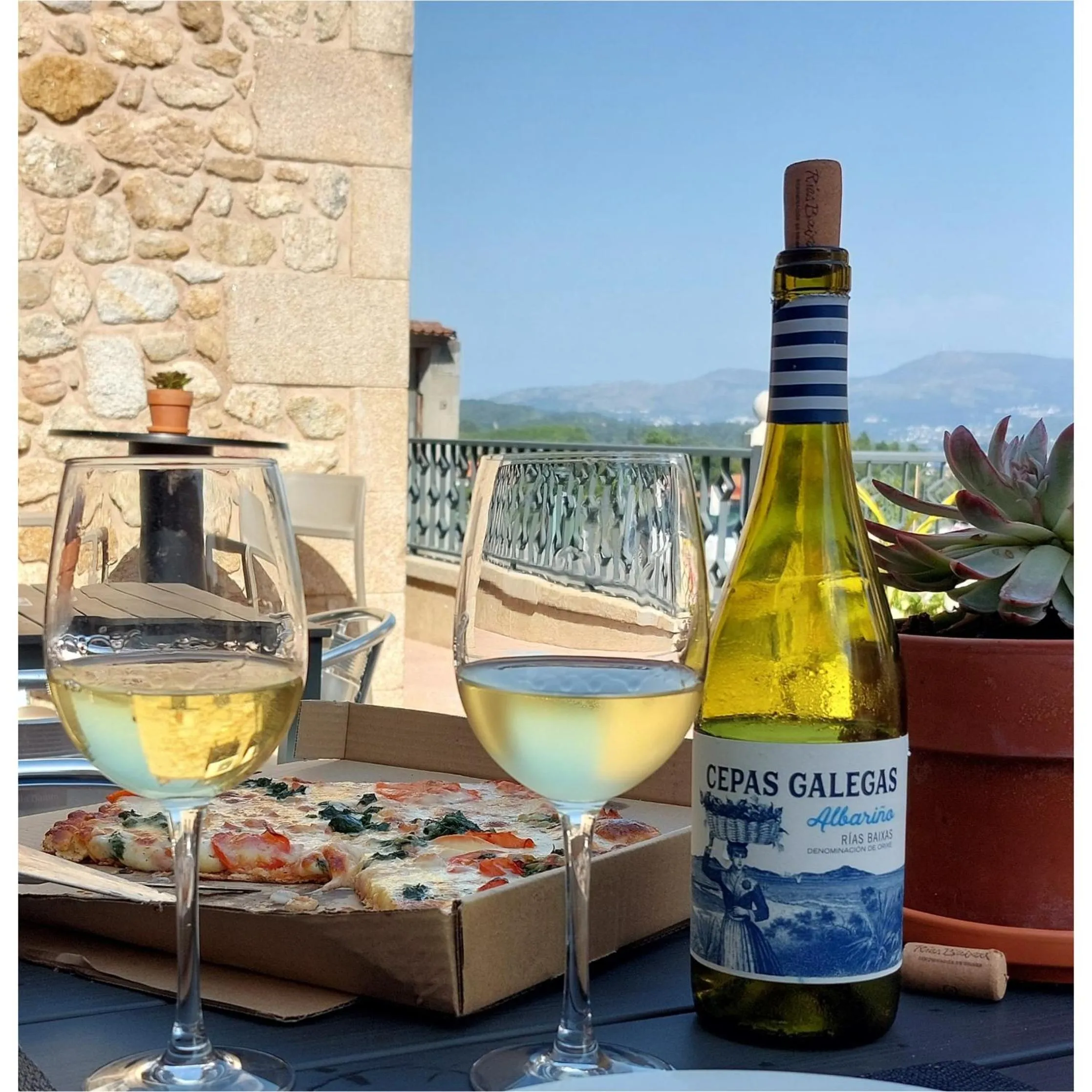 Lounge or bar in Hotel Apartamento Marouco