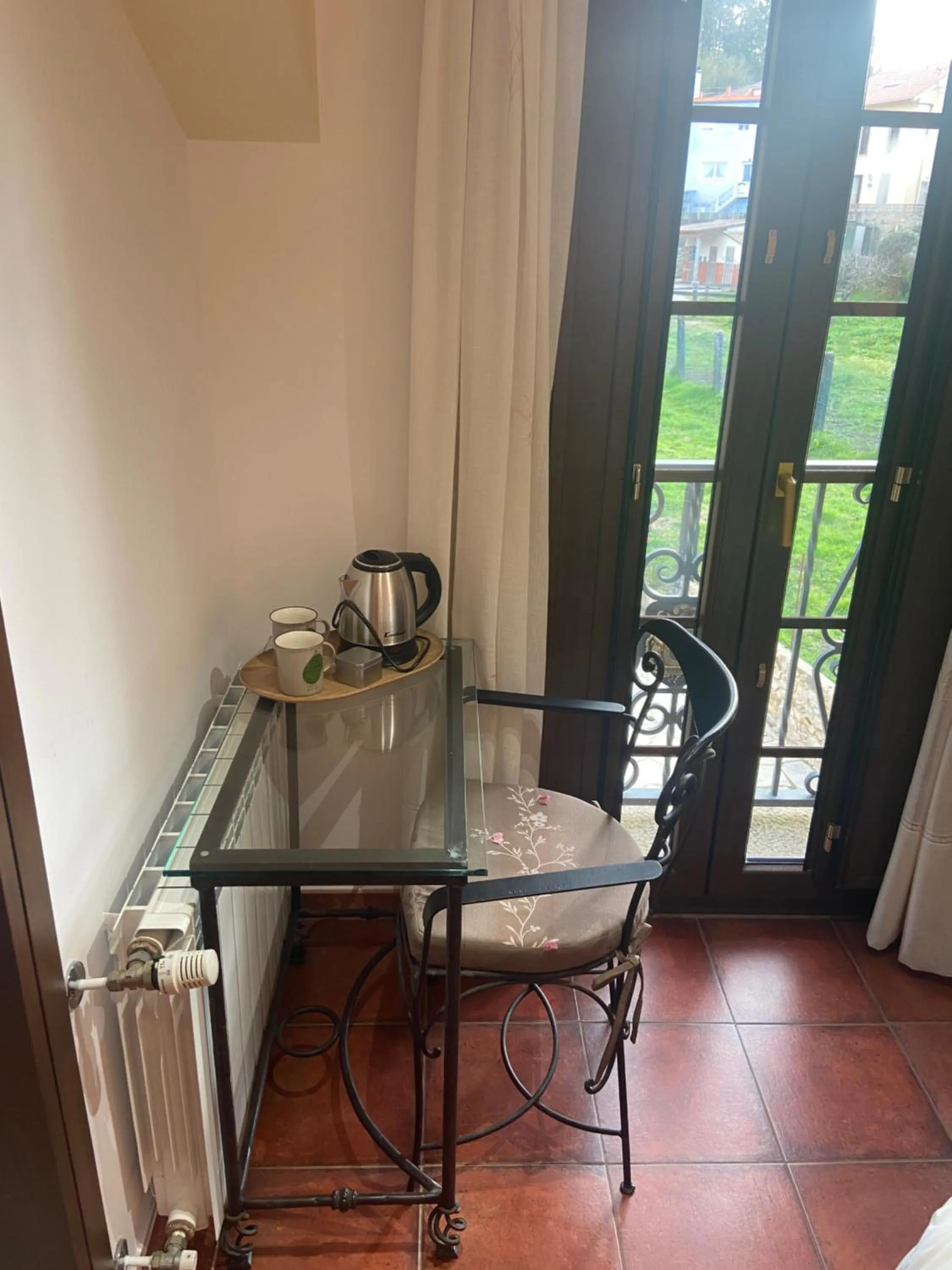 Coffee/tea facilities in Hotel Apartamento Marouco