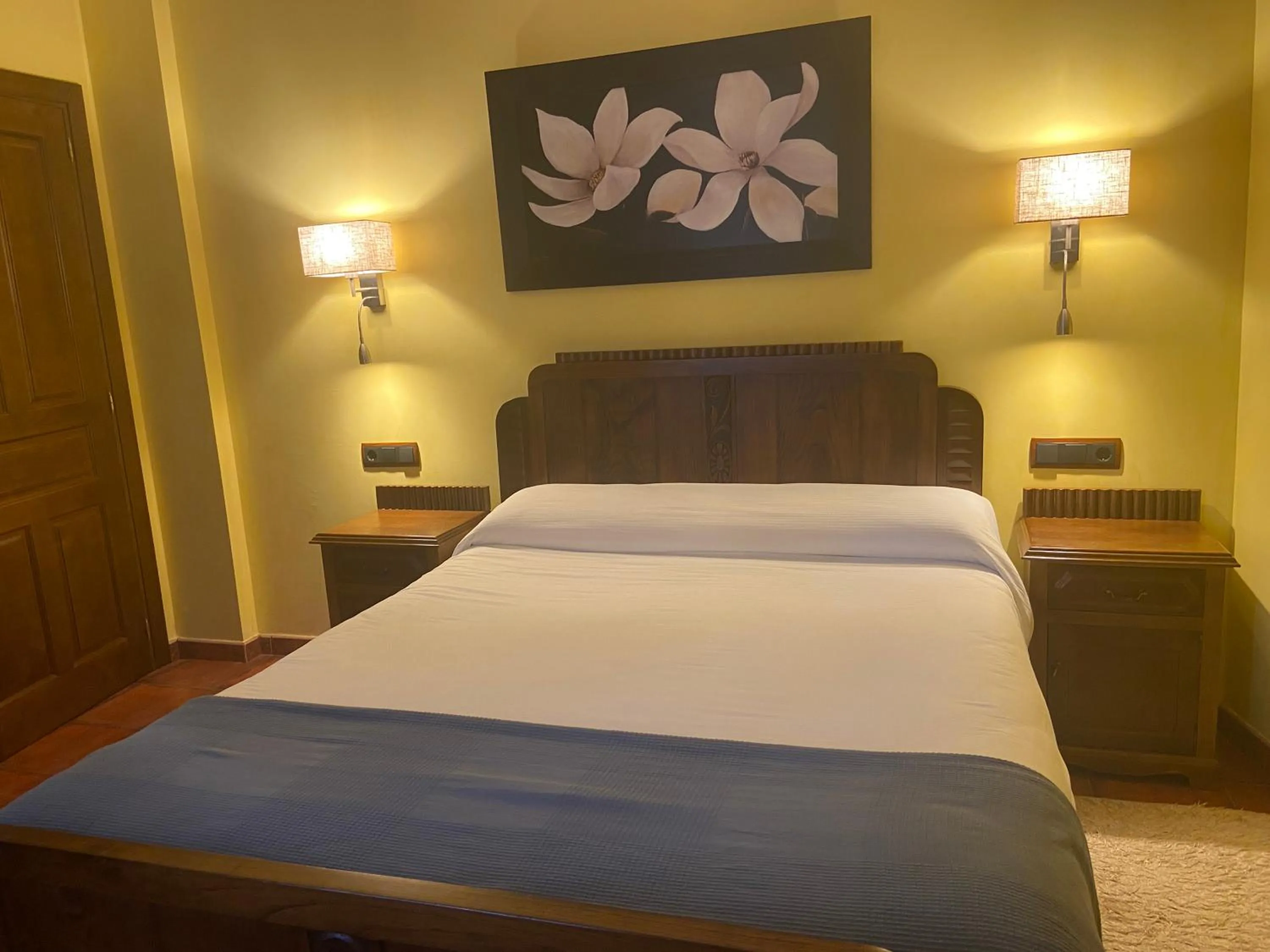 Bed in Hotel Apartamento Marouco