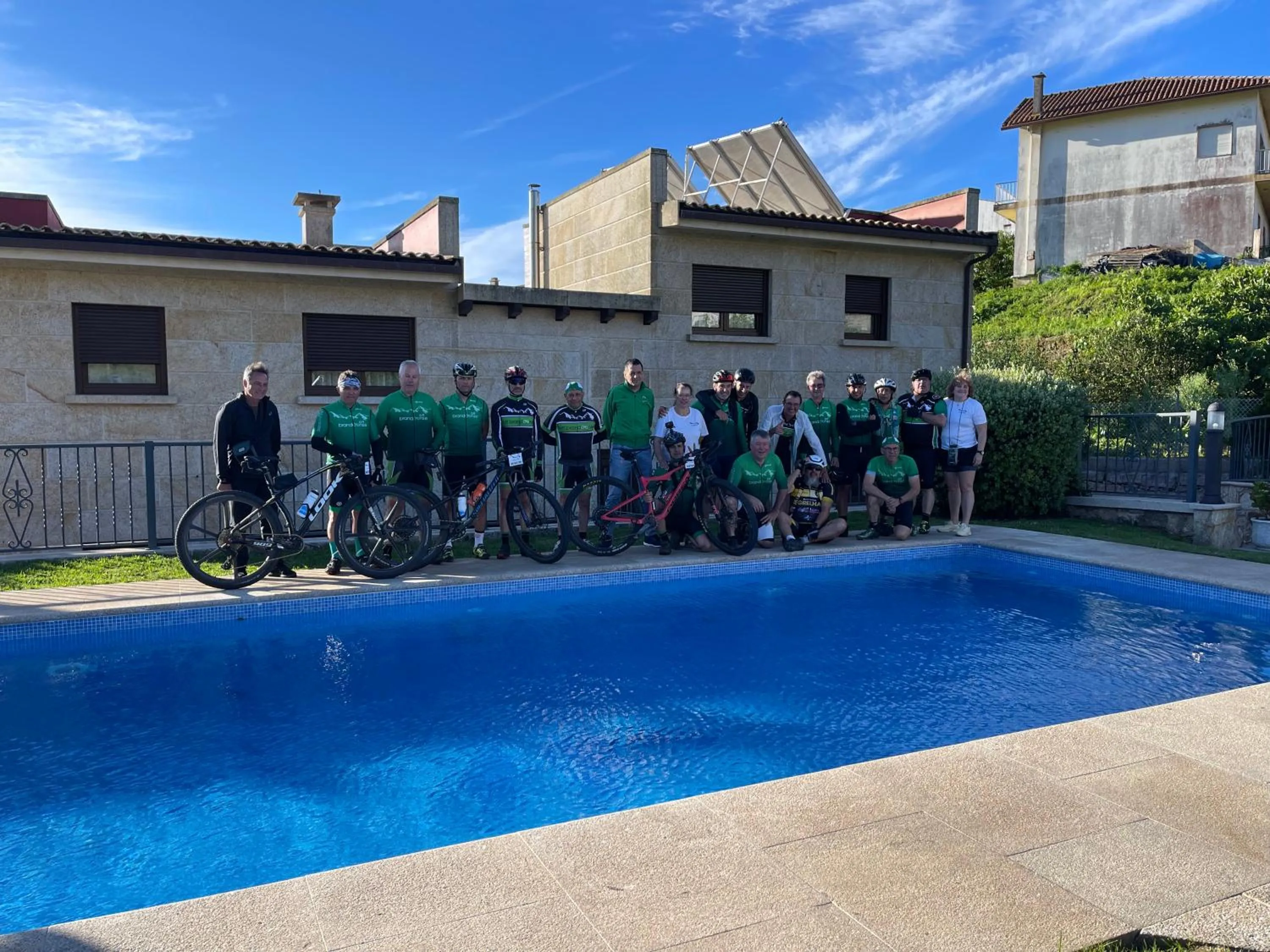 Property building in Hotel Apartamento Marouco