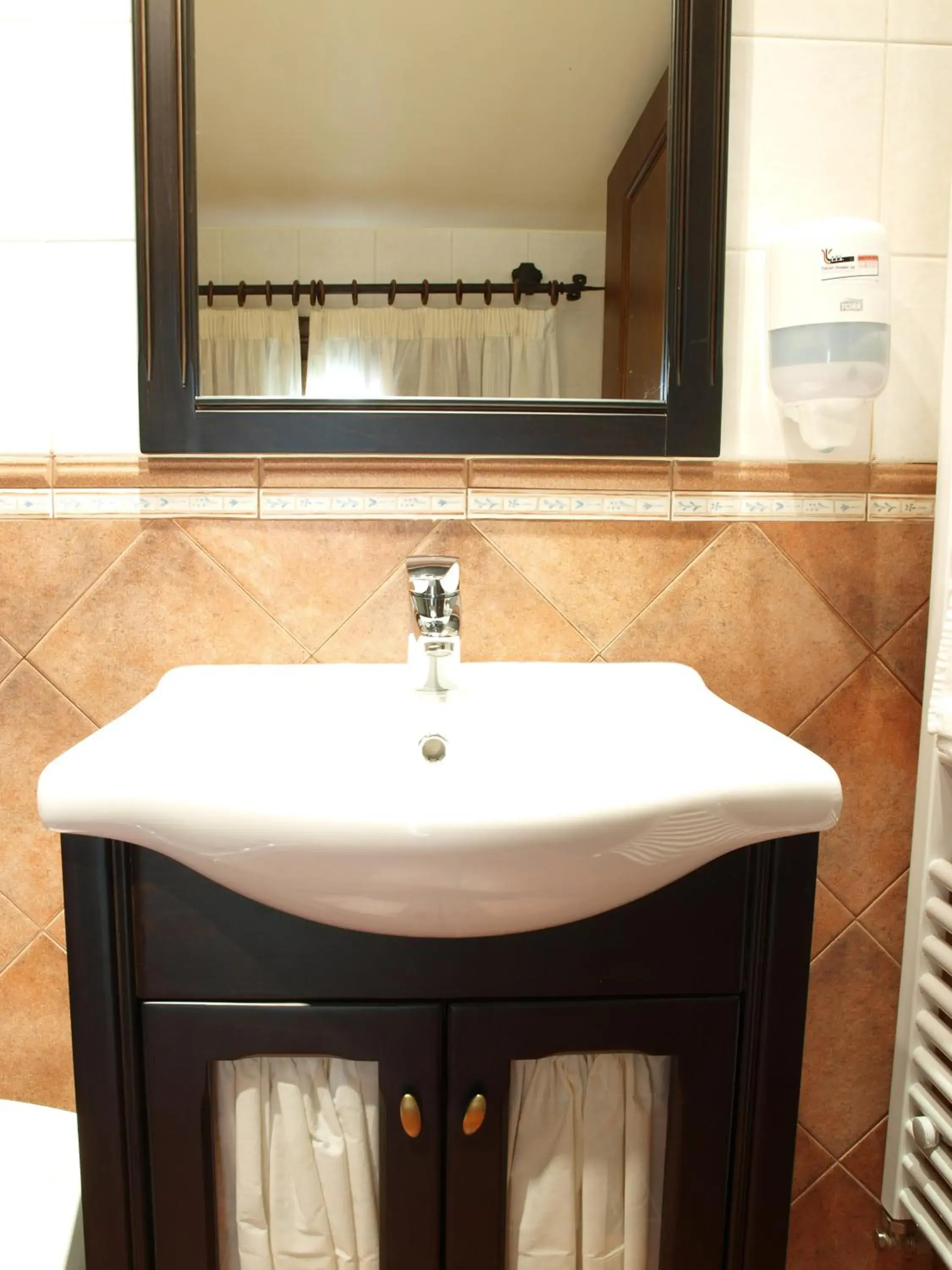 Double Room in Hotel Apartamento Marouco Double Room in Hotel Apartamento Marouco